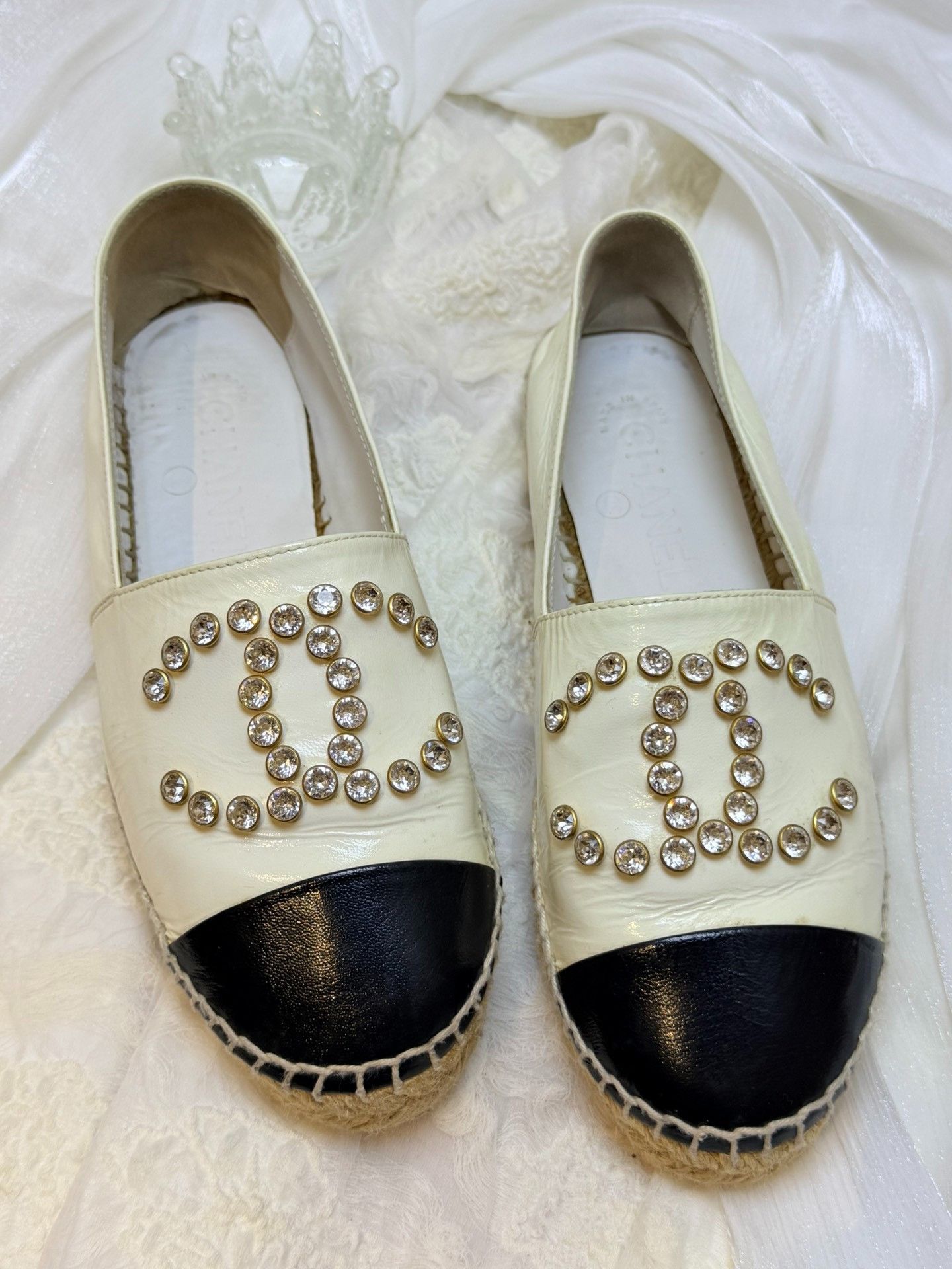 Chanel Chanel Black Lowtop Sneakers us_6 Women Size US 6 / IT 36 - 1 Thumbnail