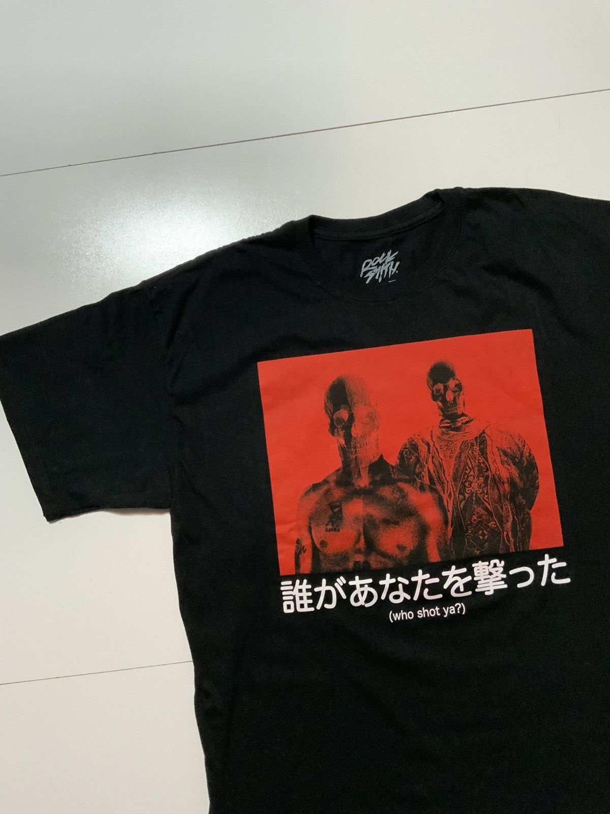 ROCKSMITH × Rap Tees RockSmith NYC Who Shot YA Tupac Notorious BIG Biggie T-Shirt Size US XL / EU 56 / 4 - 3 Thumbnail