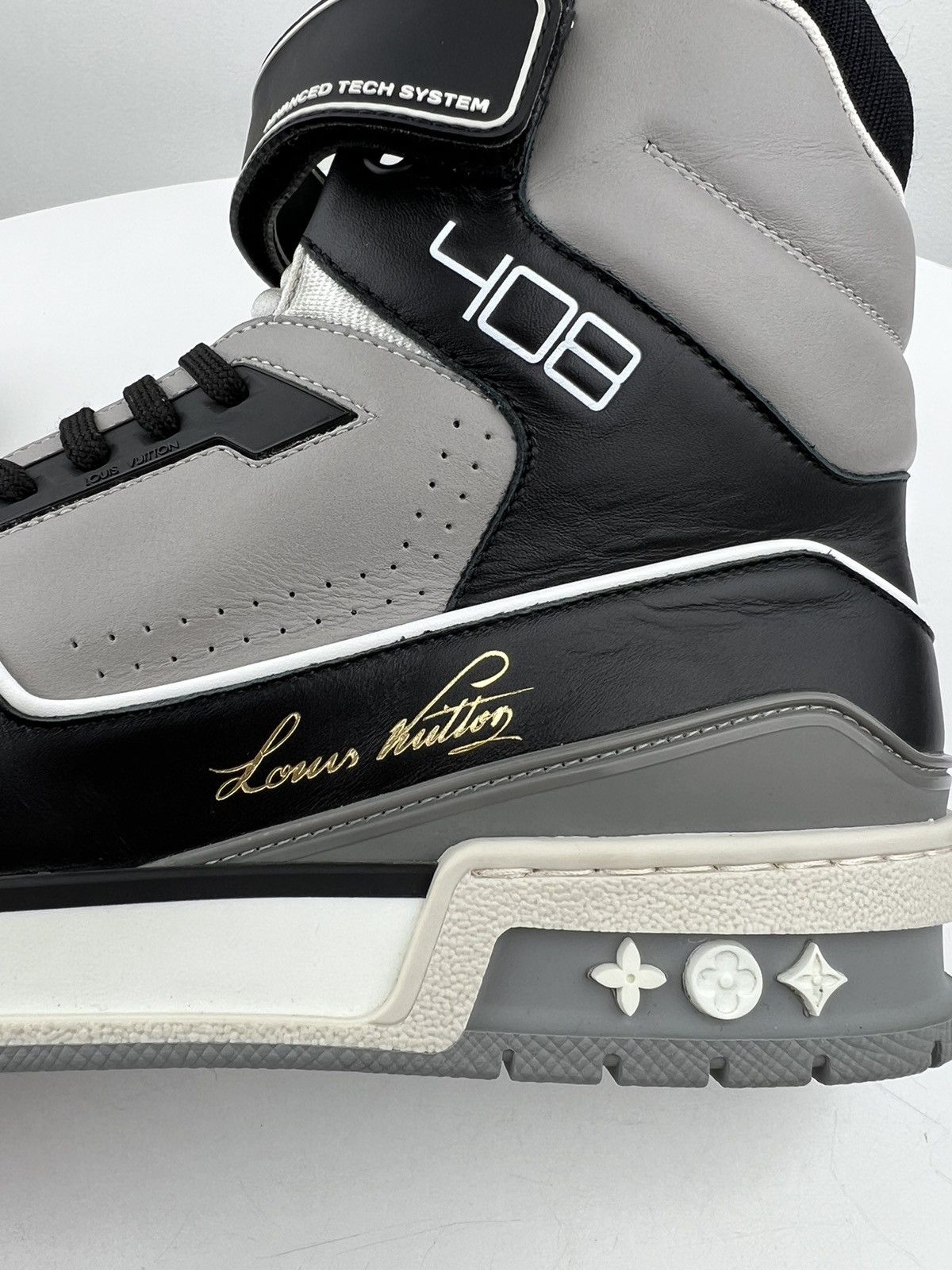 Louis Vuitton LOUIS VUITTON Sneakers Hi-Top Trainer Shoes Virgil Abloh 408 Size US 9 / EU 42 - 11 Thumbnail