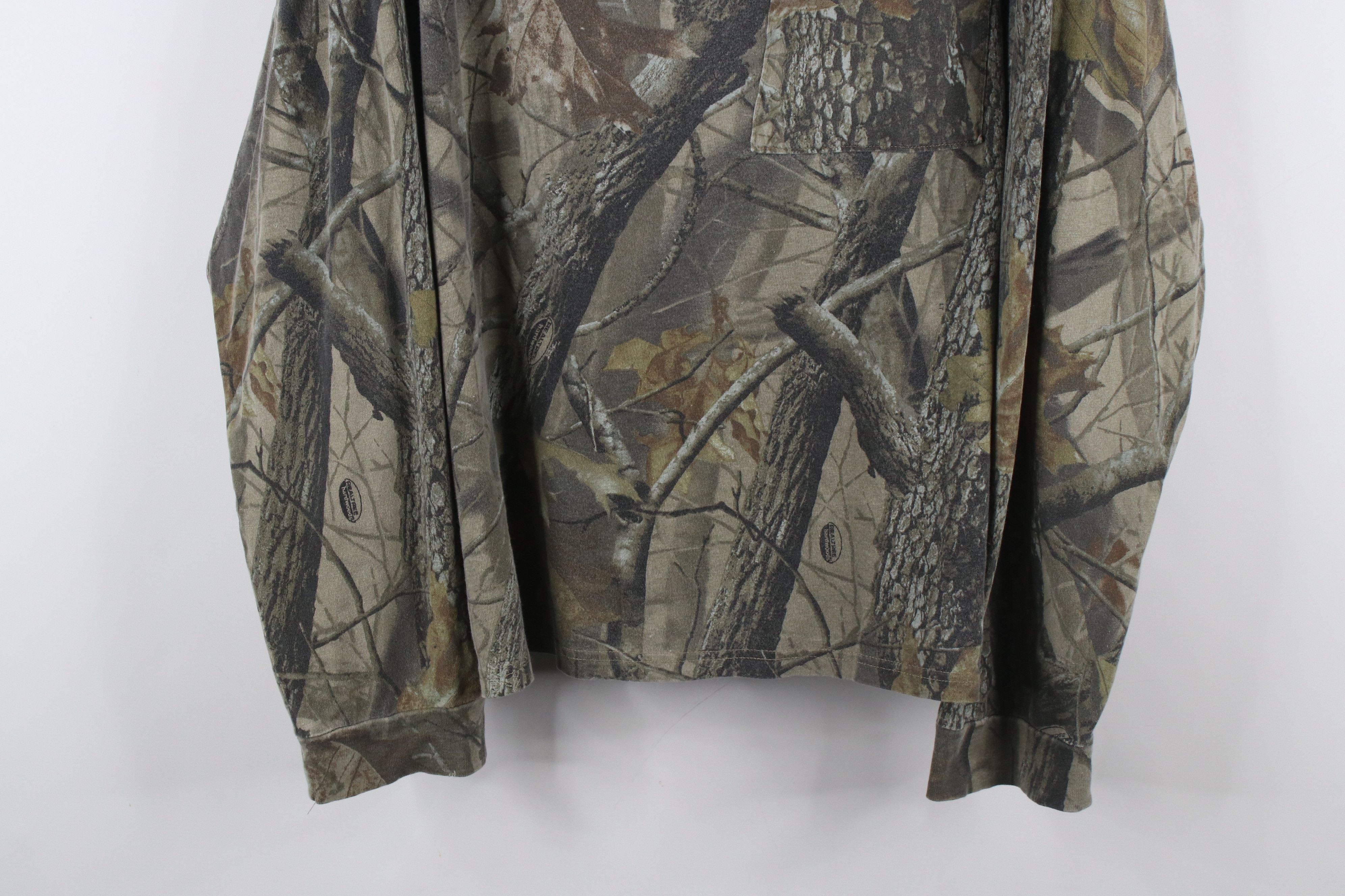 Vintage Vintage Streetwear Realtree Camouflage Long Sleeve T-Shirt Size US XXL / EU 58 / 5 - 3 Thumbnail