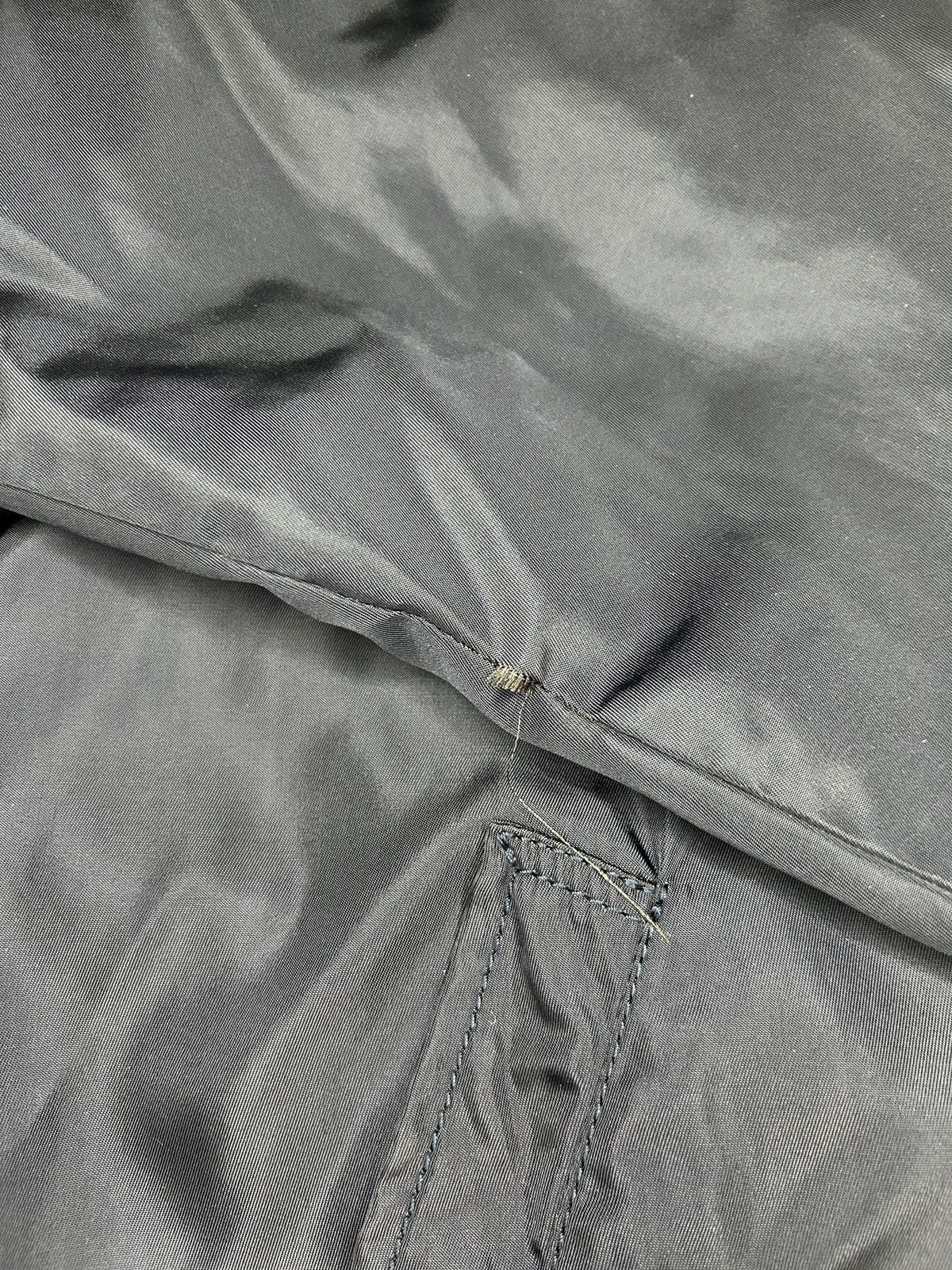 Prada 90s Raglan Nylon Jacket Size US M / EU 48-50 / 2 - 14 Thumbnail