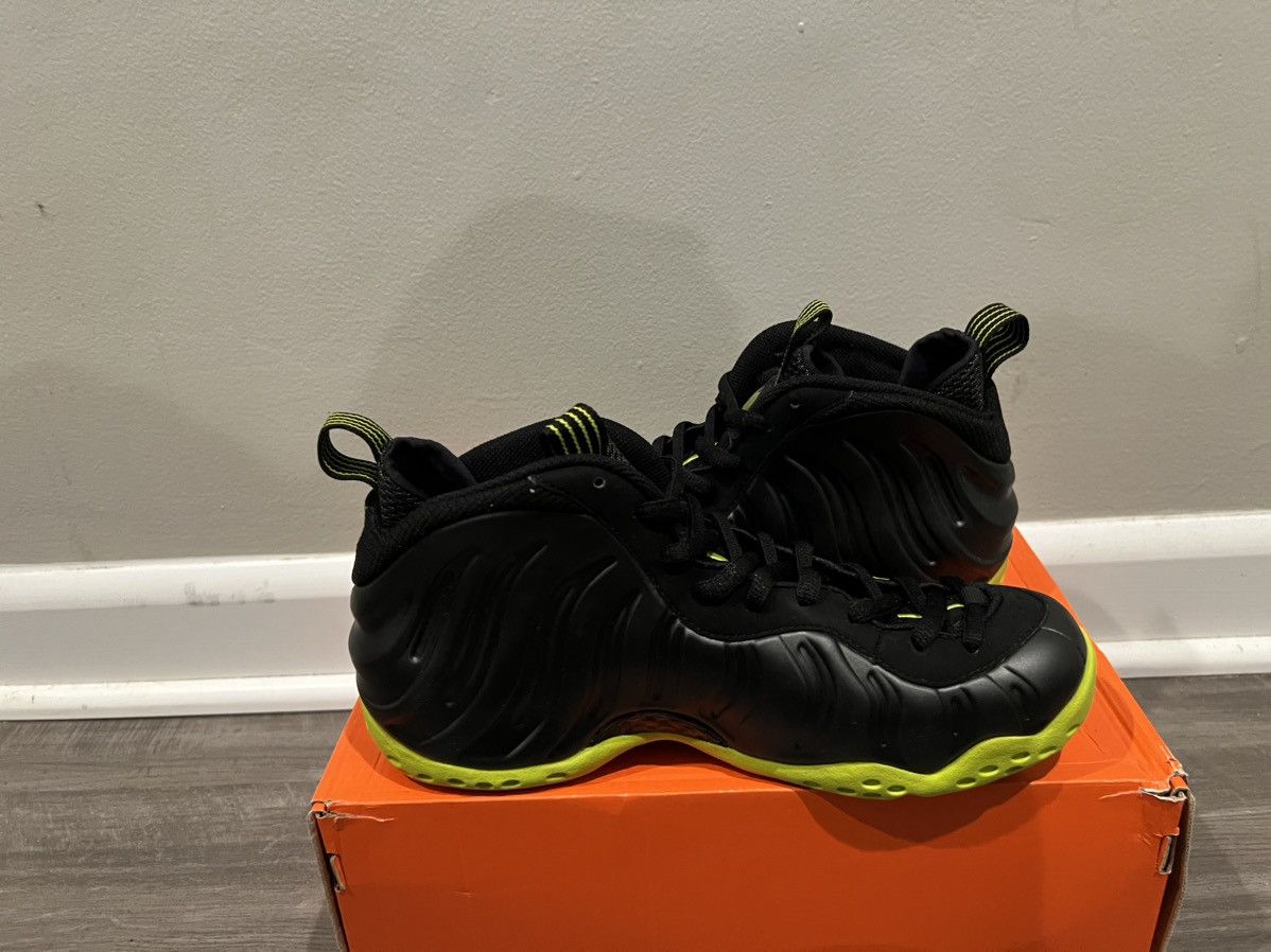 Nike Size 8.5 DS 2007 Nike Air Foamposite One Black/Bright Cactus Size US 8.5 / EU 41-42 - 5 Thumbnail