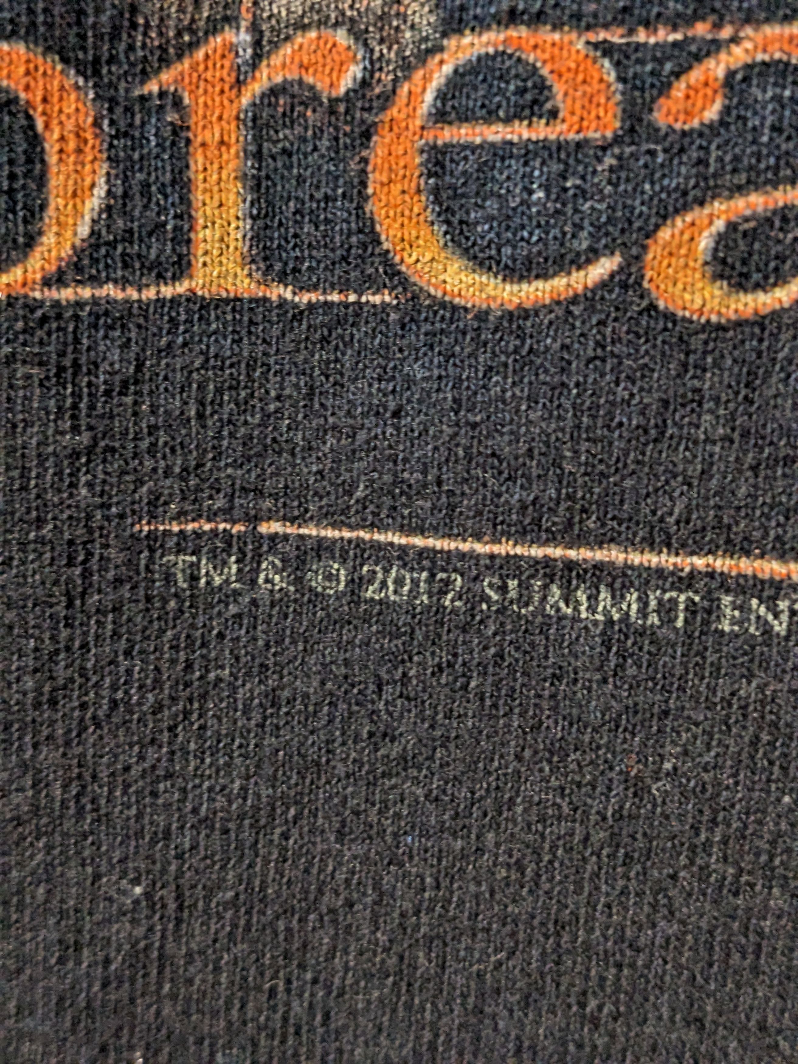 Vintage Vintage 2012 The Twilight Breaking Dawn Part 2 Promo T-Shirt Size M / US 6-8 / IT 42-44 - 3 Thumbnail
