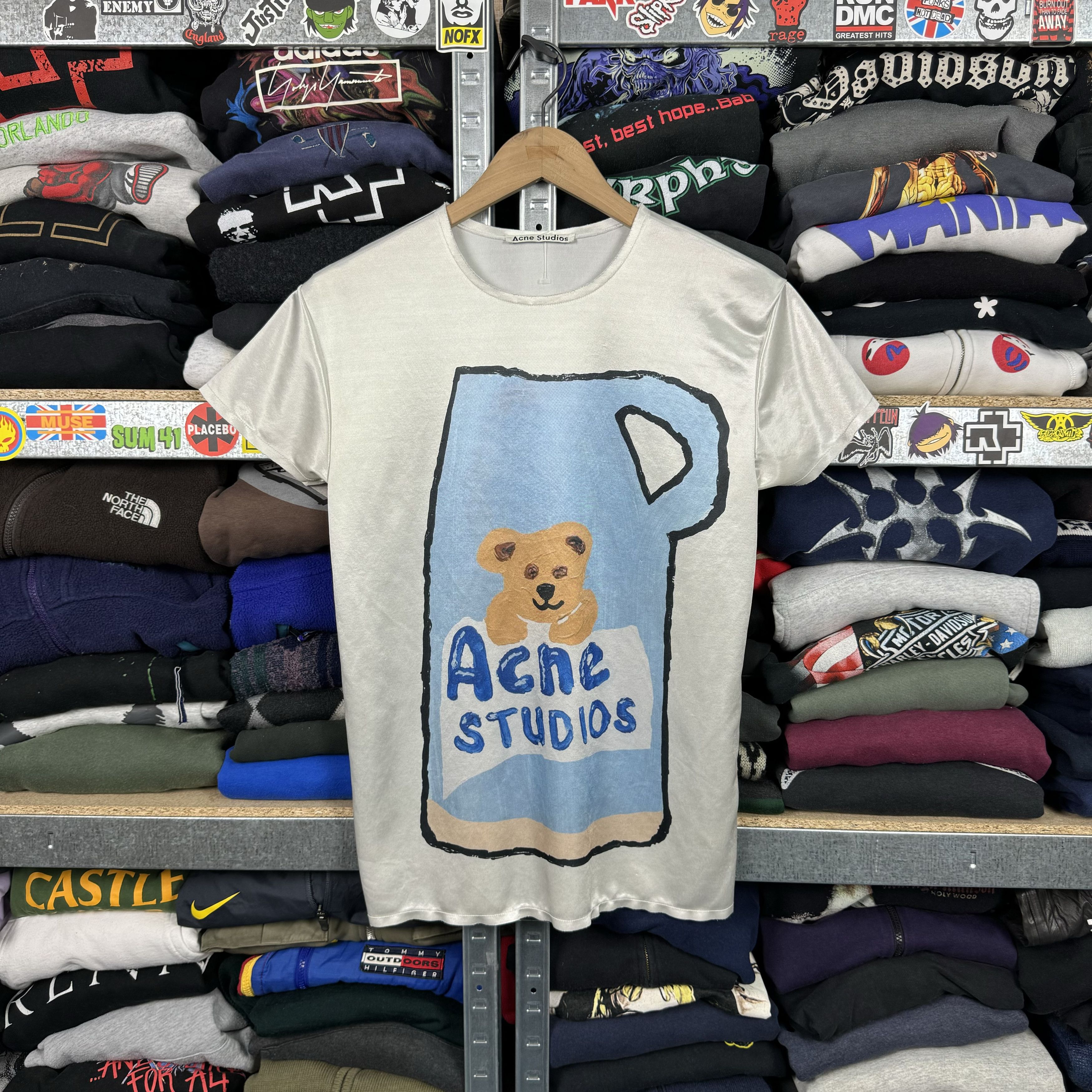 Acne Studios ACNE STUDIOS GRANT LEVY SATIN TEDDY BEAR CERAMIC T-SHIRT TEE Size XS / US 0-2 / IT 36-38 - 1 Thumbnail