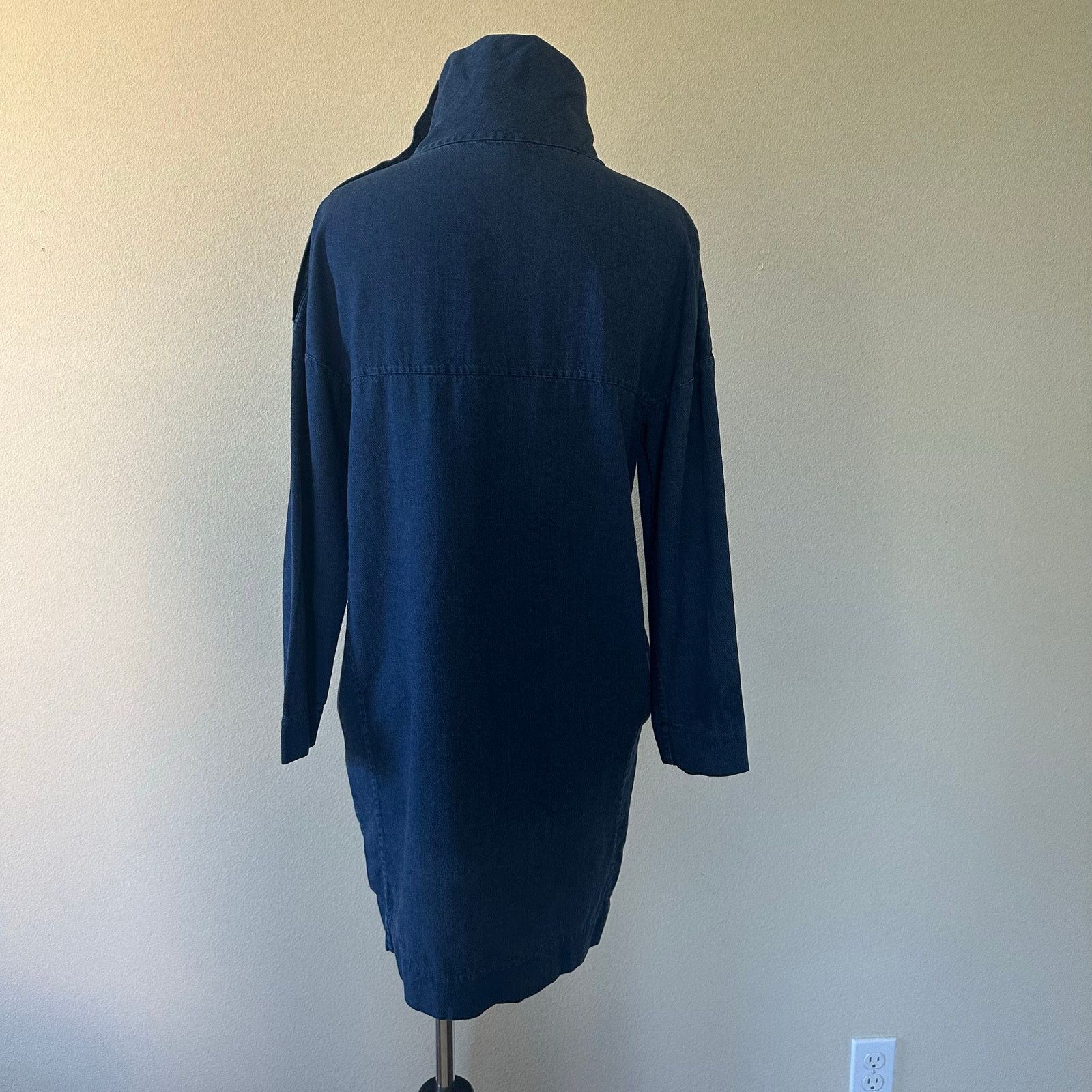 Cos COS Navy Denim Funnel Neck Shift Dress Size 2 Size XS / US 0-2 / IT 36-38 - 15 Thumbnail