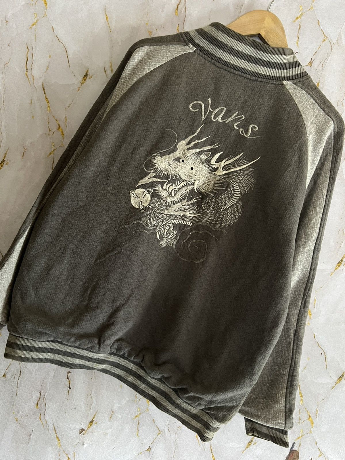 Vans Vans Logo Sweater – Skatewear Streetwear Classic Size US M / EU 48-50 / 2 - 8 Thumbnail