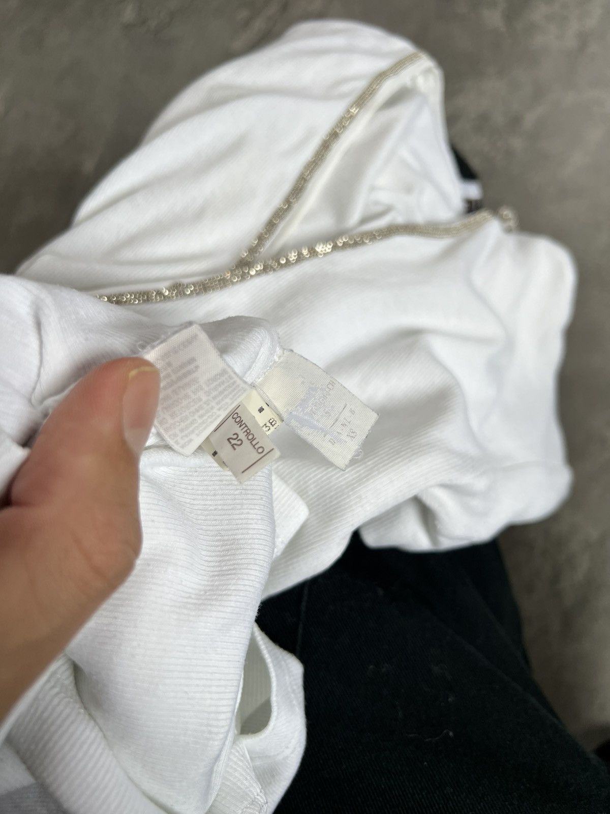 Brunello Cucinelli Brunello Cuccinelli White T Shirt Sz XS Silver Chain Trim Size XS / US 0-2 / IT 36-38 - 5 Thumbnail
