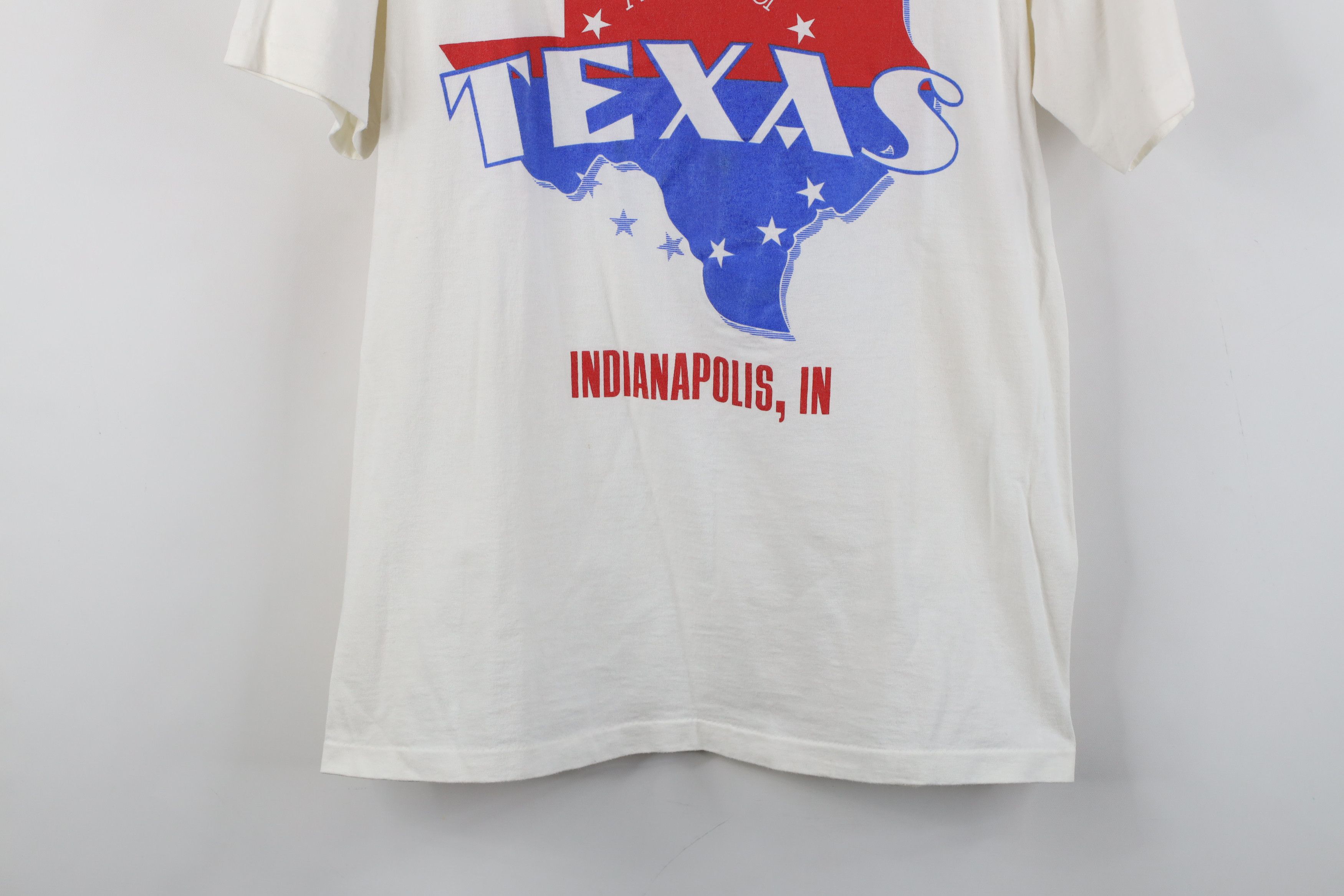 Vintage Vintage 90s of Texas Two Steppin Long Necking T-Shirt USA Size US M / EU 48-50 / 2 - 3 Thumbnail