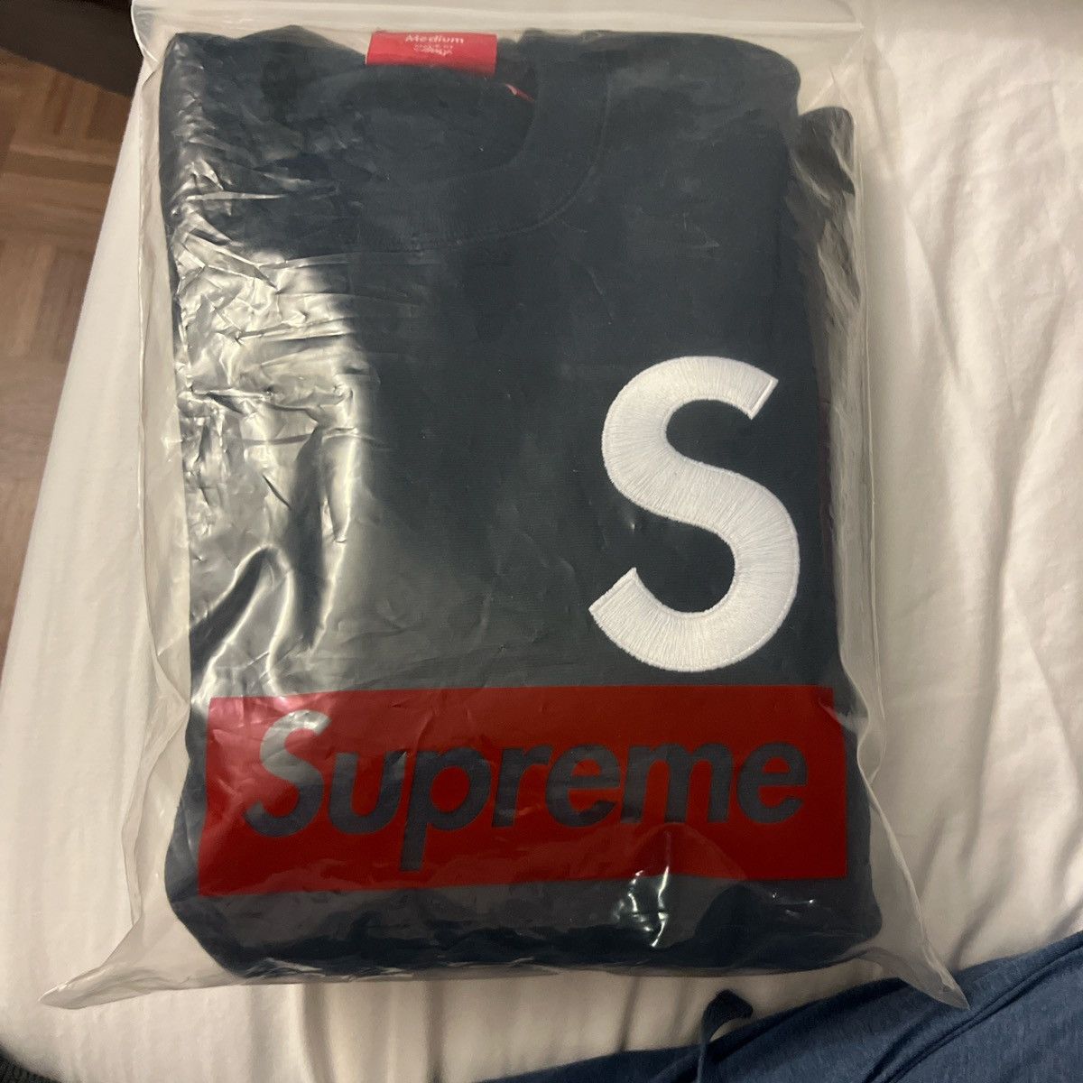 Supreme Supreme Navy Crewneck Size US M / EU 48-50 / 2 - 3 Thumbnail