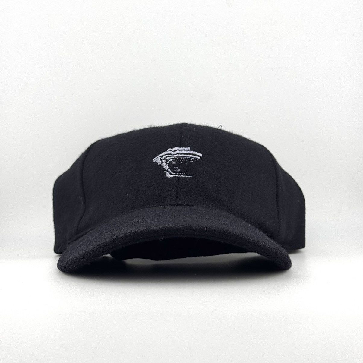 Versace Vtg 90s Versace Sport Medusa Logo Wool Fitted Black Cap Size ONE SIZE - 1 Thumbnail