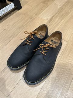 Dr martens hot sale archie derby