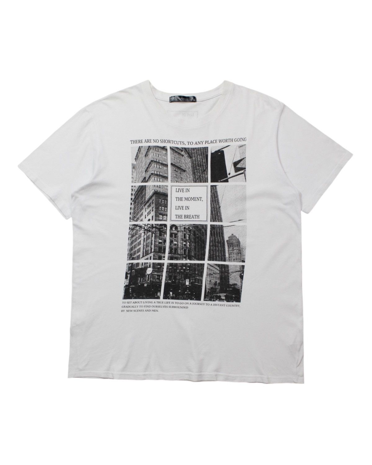Japanese Brand BALMY & AWALKING GRAPHIC TEE Size US L / EU 52-54 / 3 - 1 Thumbnail