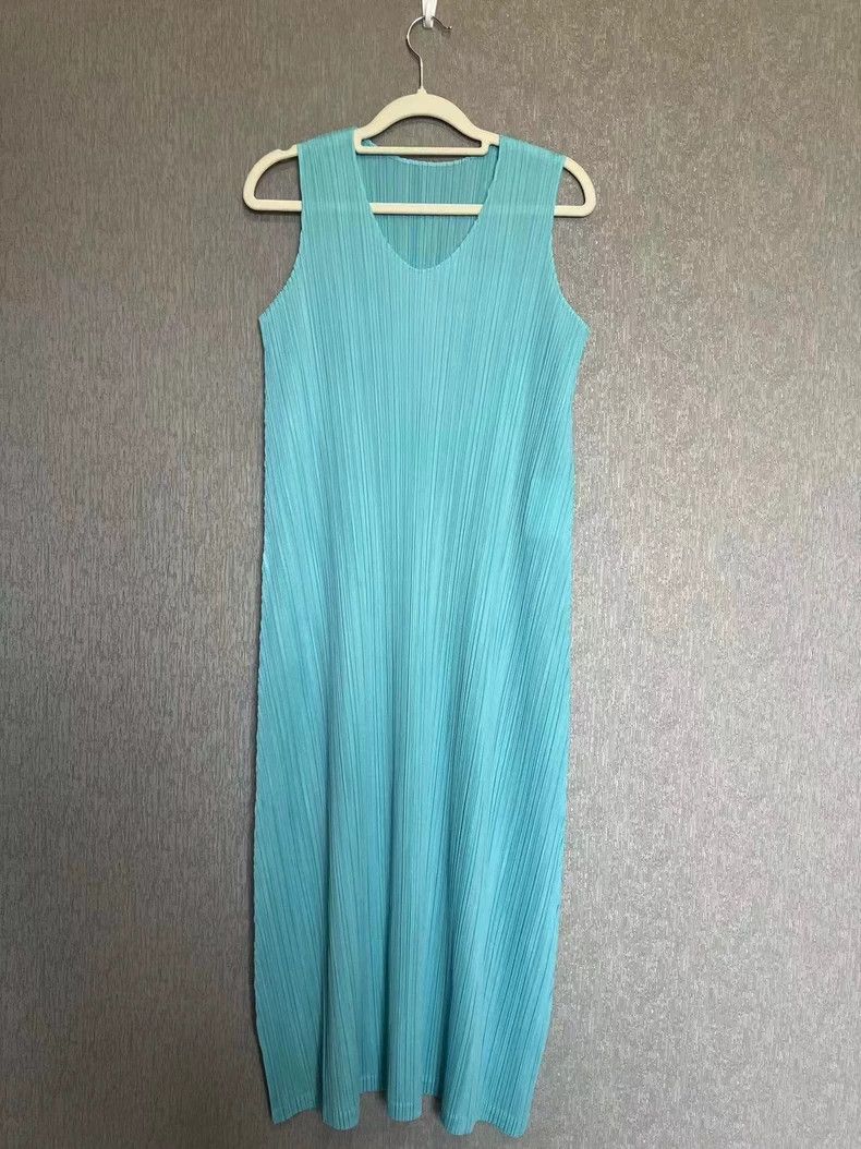 Issey Miyake Issey Miyake size:2 Light blue vest dress Size M / US 6-8 / IT 42-44 - 1 Thumbnail