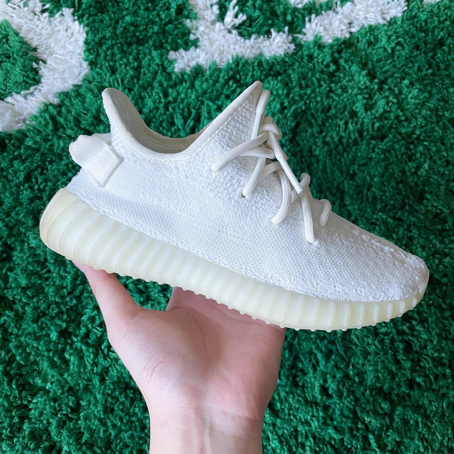 Yeezy Yeezy 350 Triple White Sneakers Size US 7 / IT 37 - 2 Thumbnail