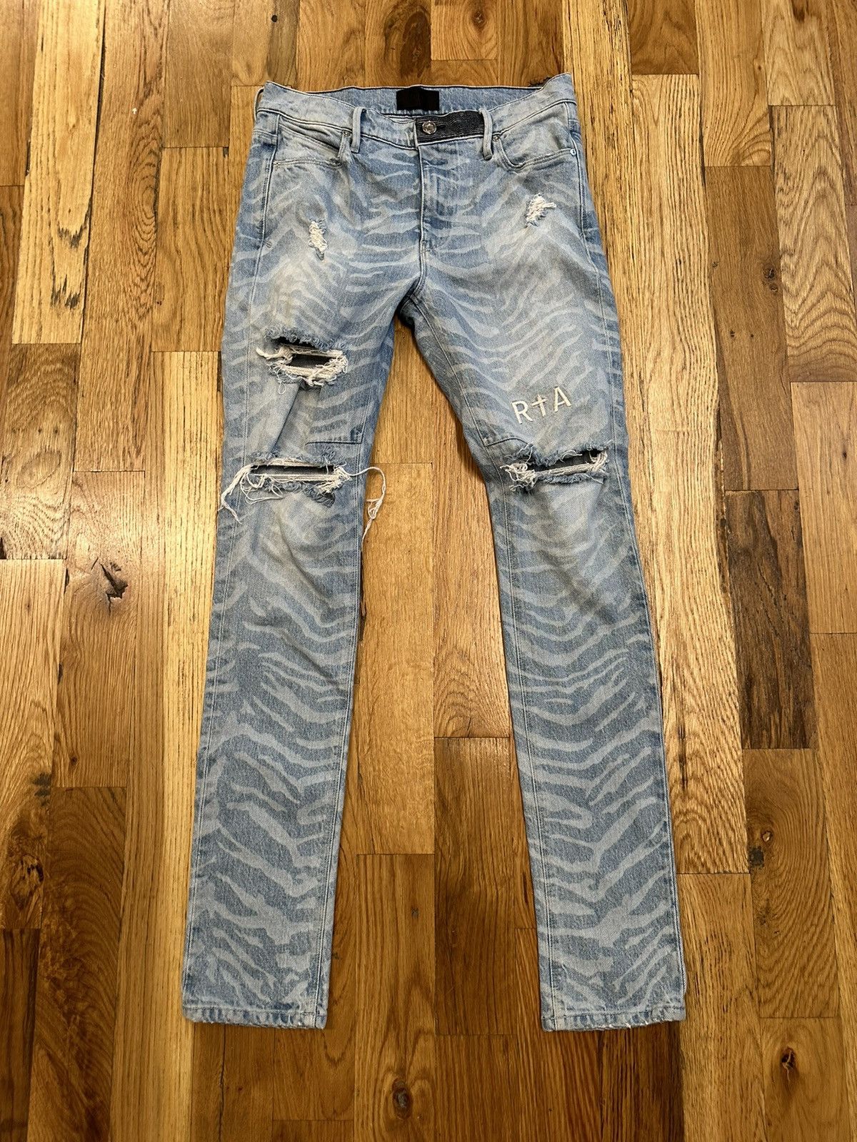Rta Zebra Print Small Spell Blue Denim Jeans Size 28 - Main Image