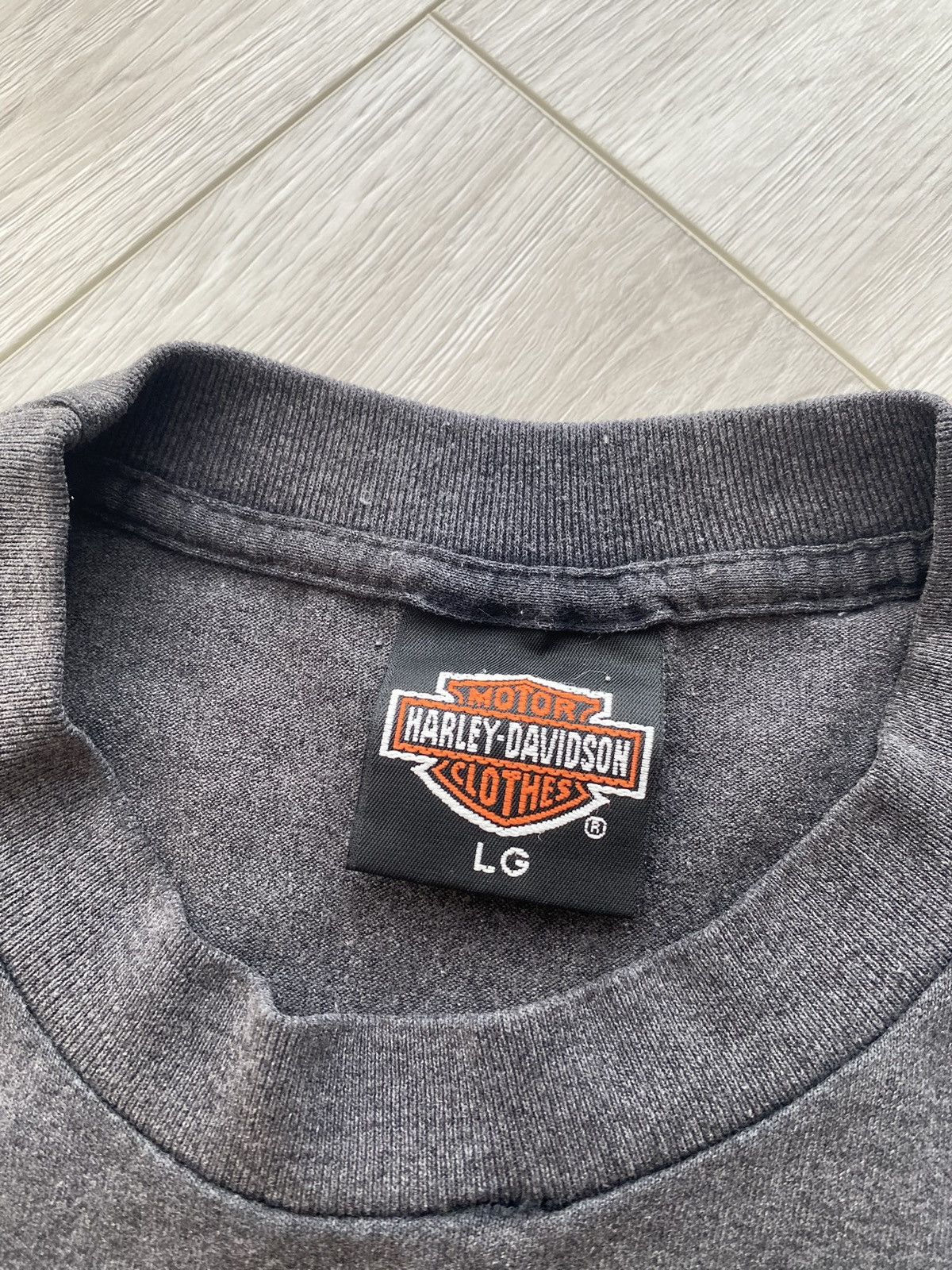Harley Davidson 3D Emblem 1988 Harley Davidson Last Biker On Earth Tee Size US L / EU 52-54 / 3 - 5 Thumbnail