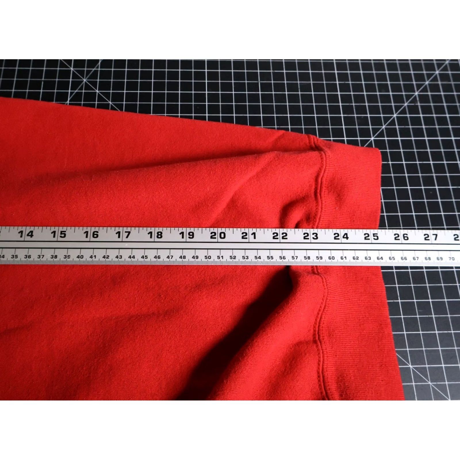 Vintage VINTAGE 80s Red Raglan Sleeve Sweatshirt Men Small Crewneck Solid VTG Skate Shirt Mens Size US S / EU 44-46 / 1 - 6 Thumbnail