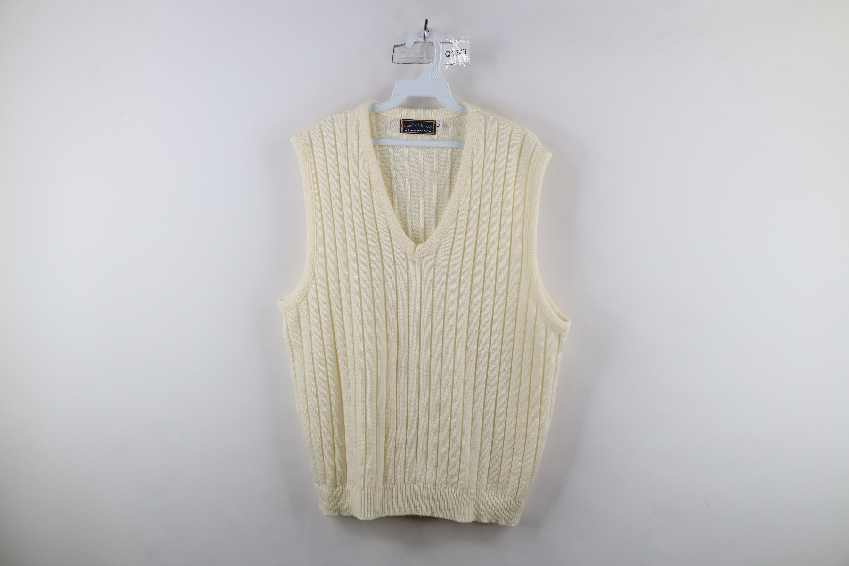 Vintage 70s Streetwear Knit V-Neck Sweater Vest Cream USA