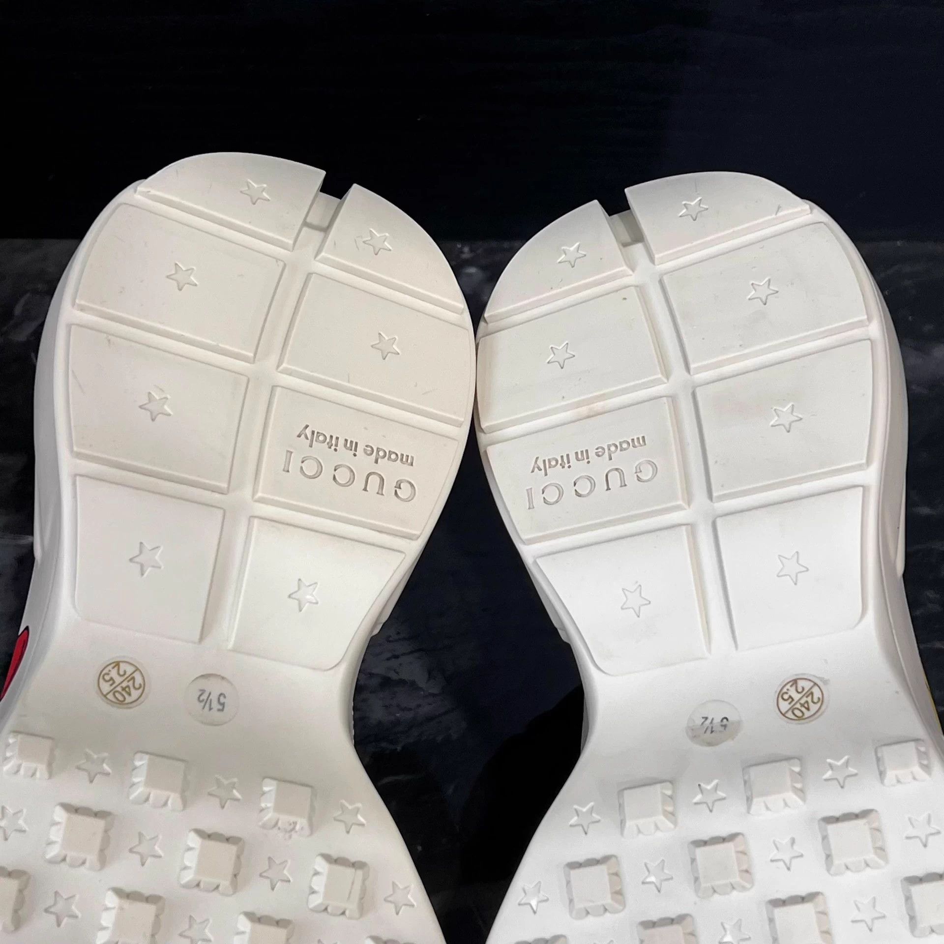 Gucci Gucci cartoon flame dad shoe EU39.5 Size US 6.5 / EU 39-40 - 6 Thumbnail