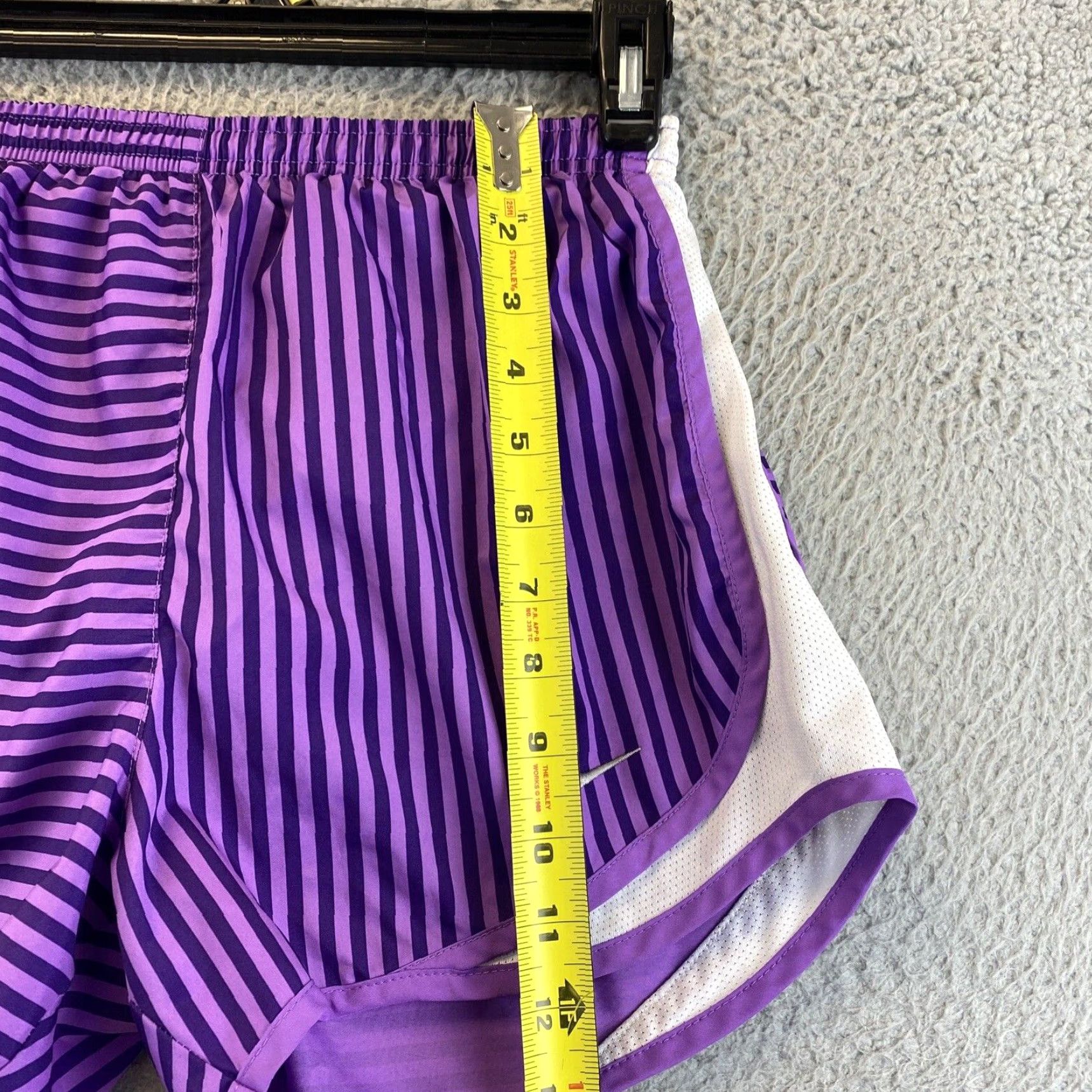 Nike Nike Dri-FIT Running Shorts S Purple White Women's Athletic Activewear Size 28" / US 6 / IT 42 - 7 Thumbnail