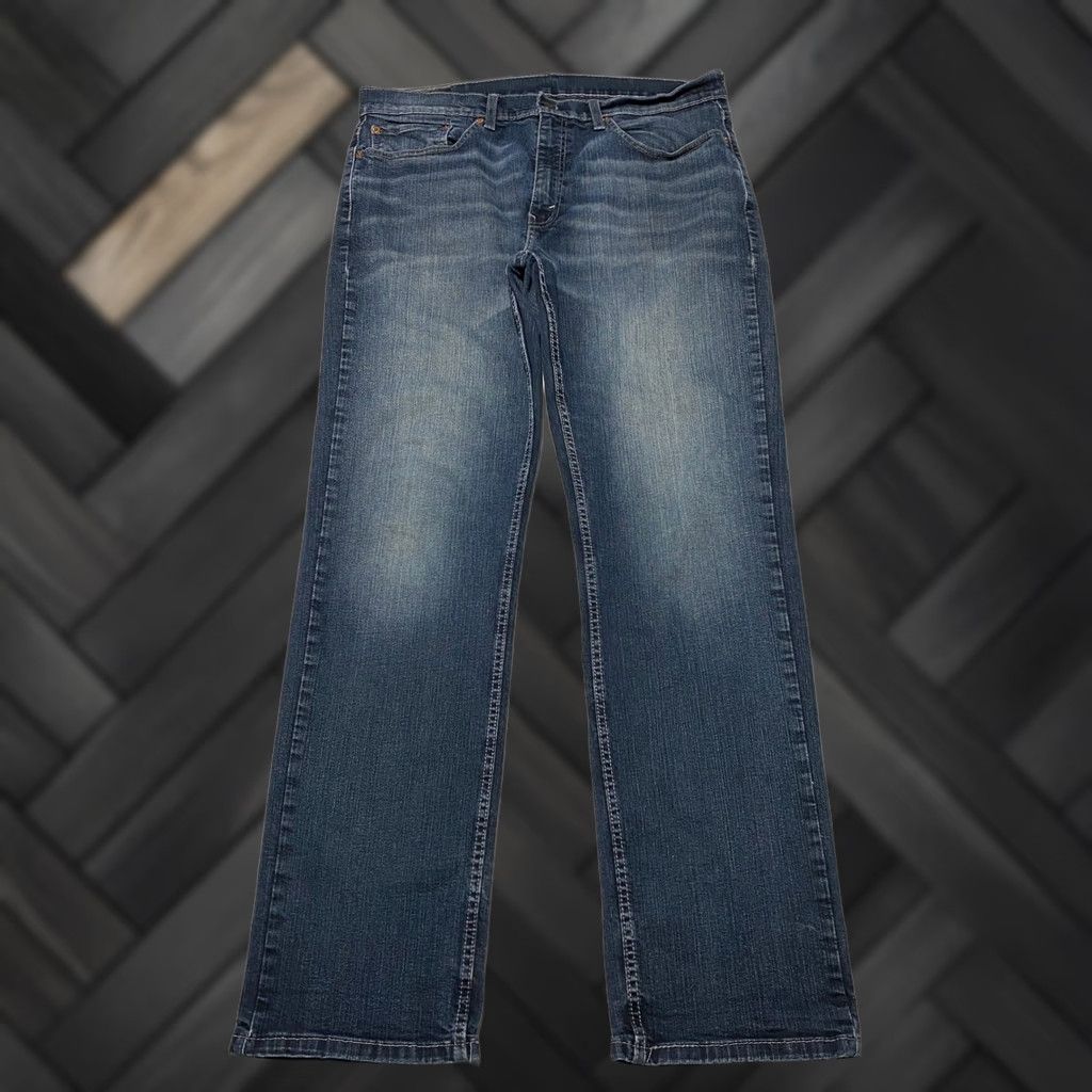 Levi's Levi's 559 Jeans Men Straight 36x34 Blue Denim Relaxed Mid Rise 5-Pocket Logo Zipper Button Distressed Cotton Blend Pants Regular Fit Clothing Size US 36 / EU 52 - 1 Thumbnail