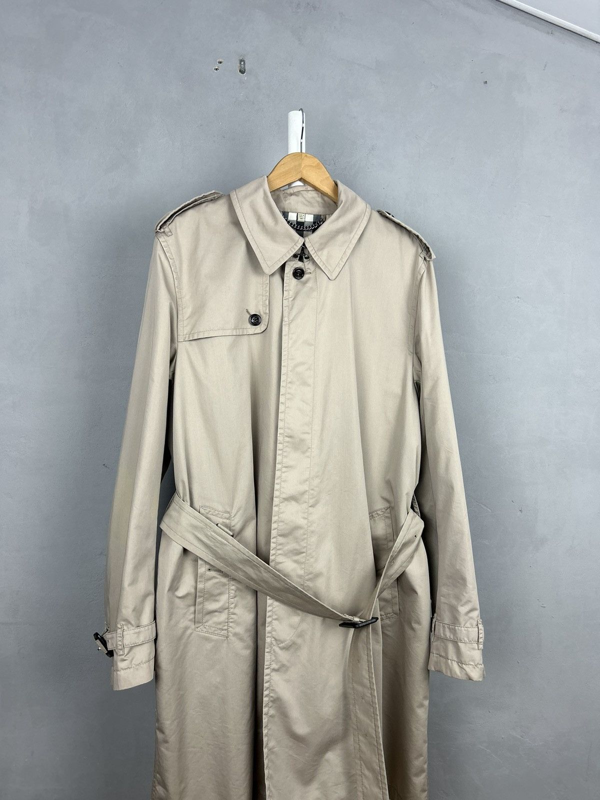Burberry Burberry Novacheck Trench Coat Jacket size-54 Size US L / EU 52-54 / 3 - 2 Thumbnail