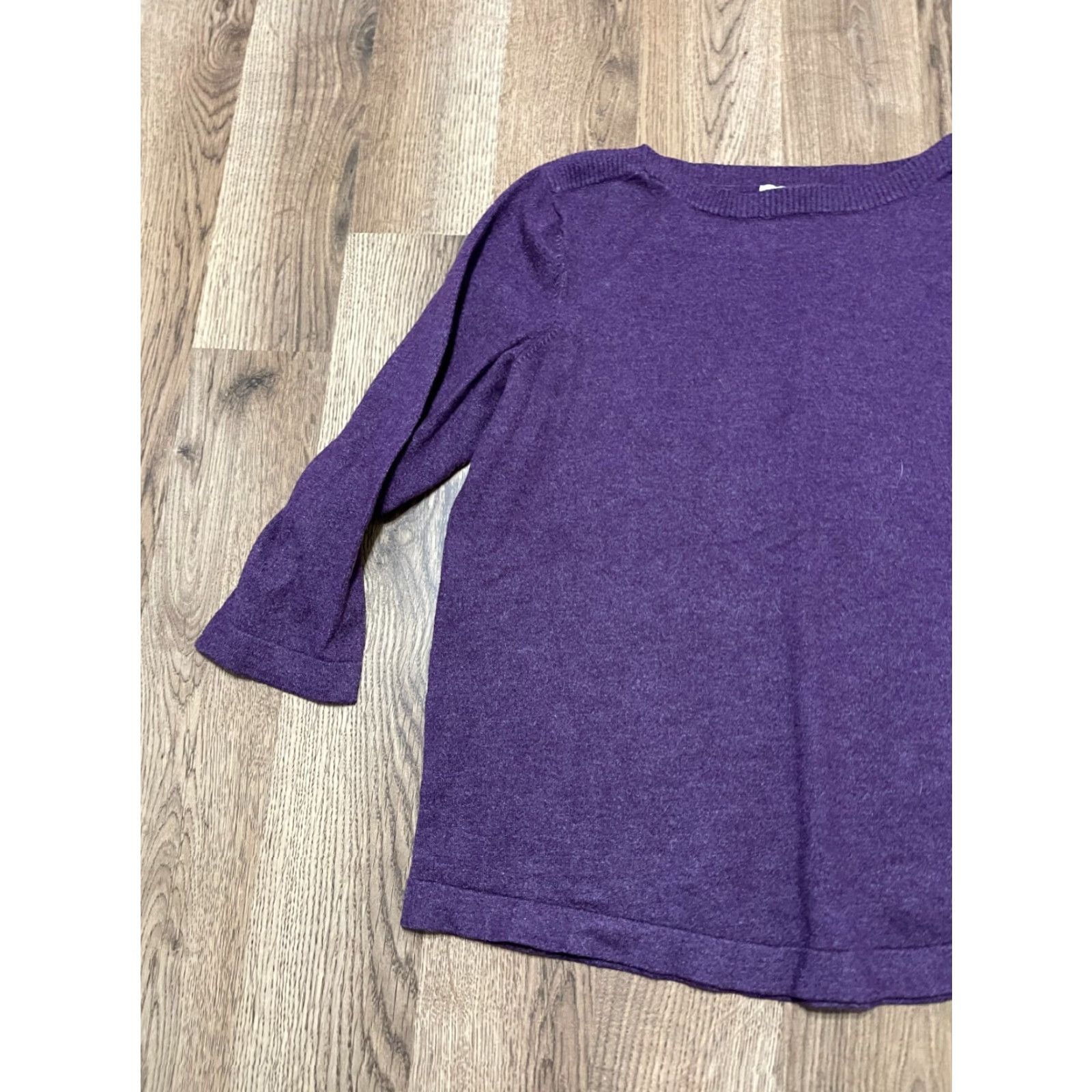 Croft & Barrow Croft & Barrow Sweater Women's Size Large Purple Velvet 3/4 Sleeve Pullover Size L / US 10 / IT 46 - 3 Thumbnail