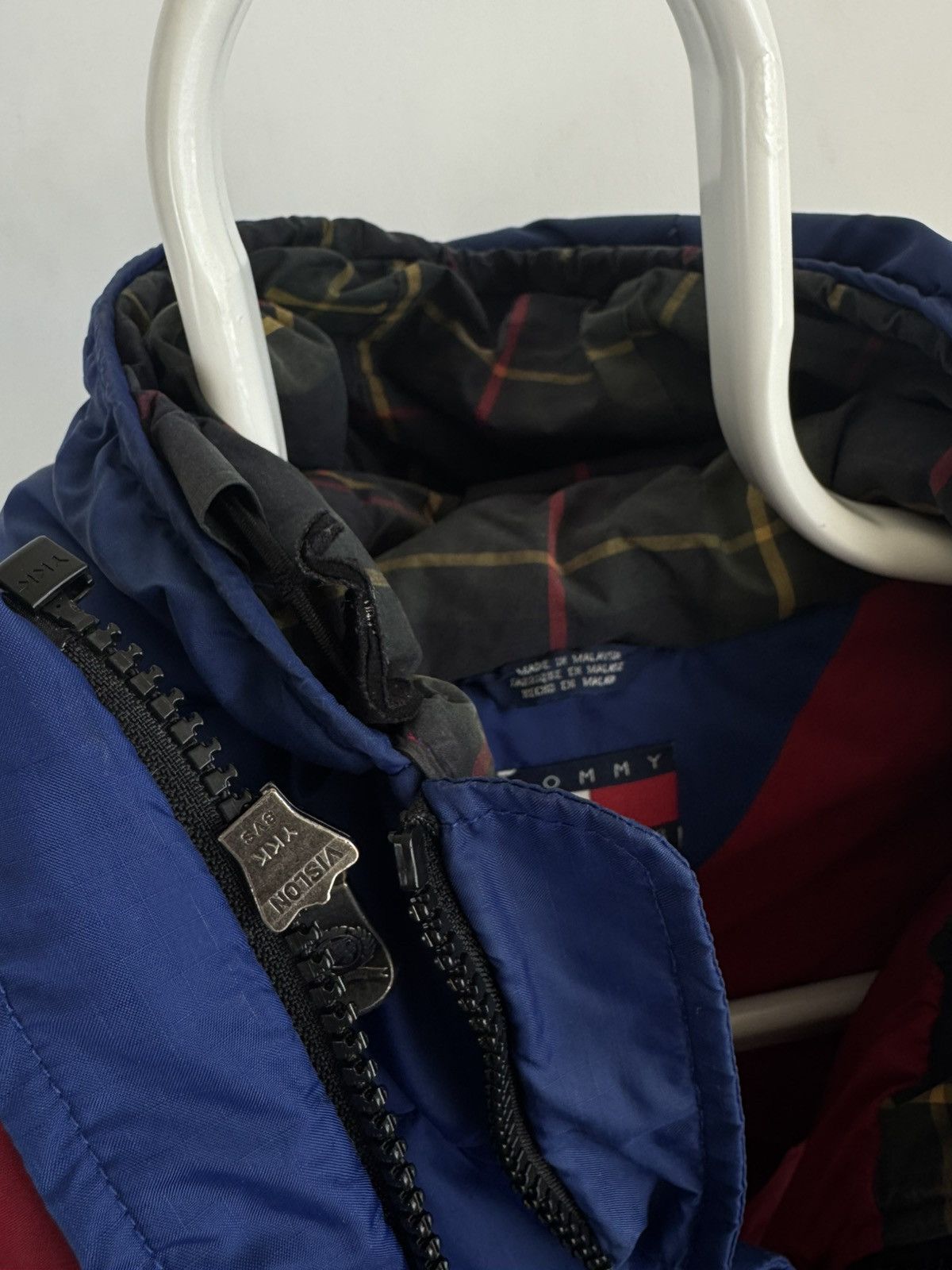 Tommy Hilfiger Vintage 90’s Tommy Hilfiger Puffer Jacket Size US XL / EU 56 / 4 - 6 Thumbnail