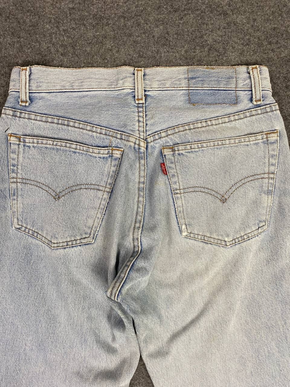 Levi's vintage 80s levis 501 lightwash denim nice design Size US 29 - 3 Thumbnail