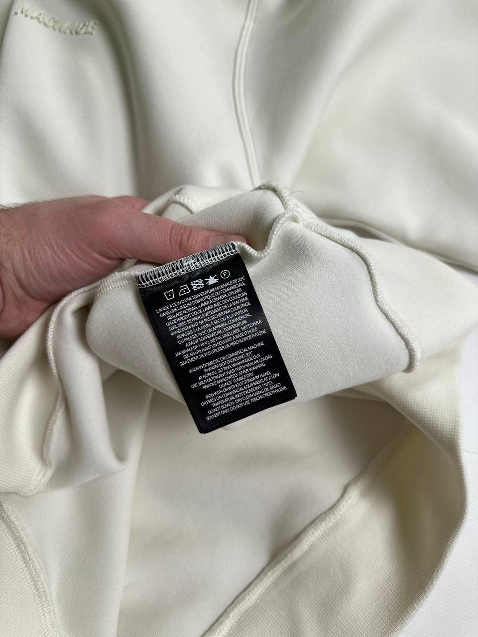 Mackage Mackage Felix 1/4 Polo Zip Cream Luxury Oldmoney Size US XL / EU 56 / 4 - 8 Thumbnail