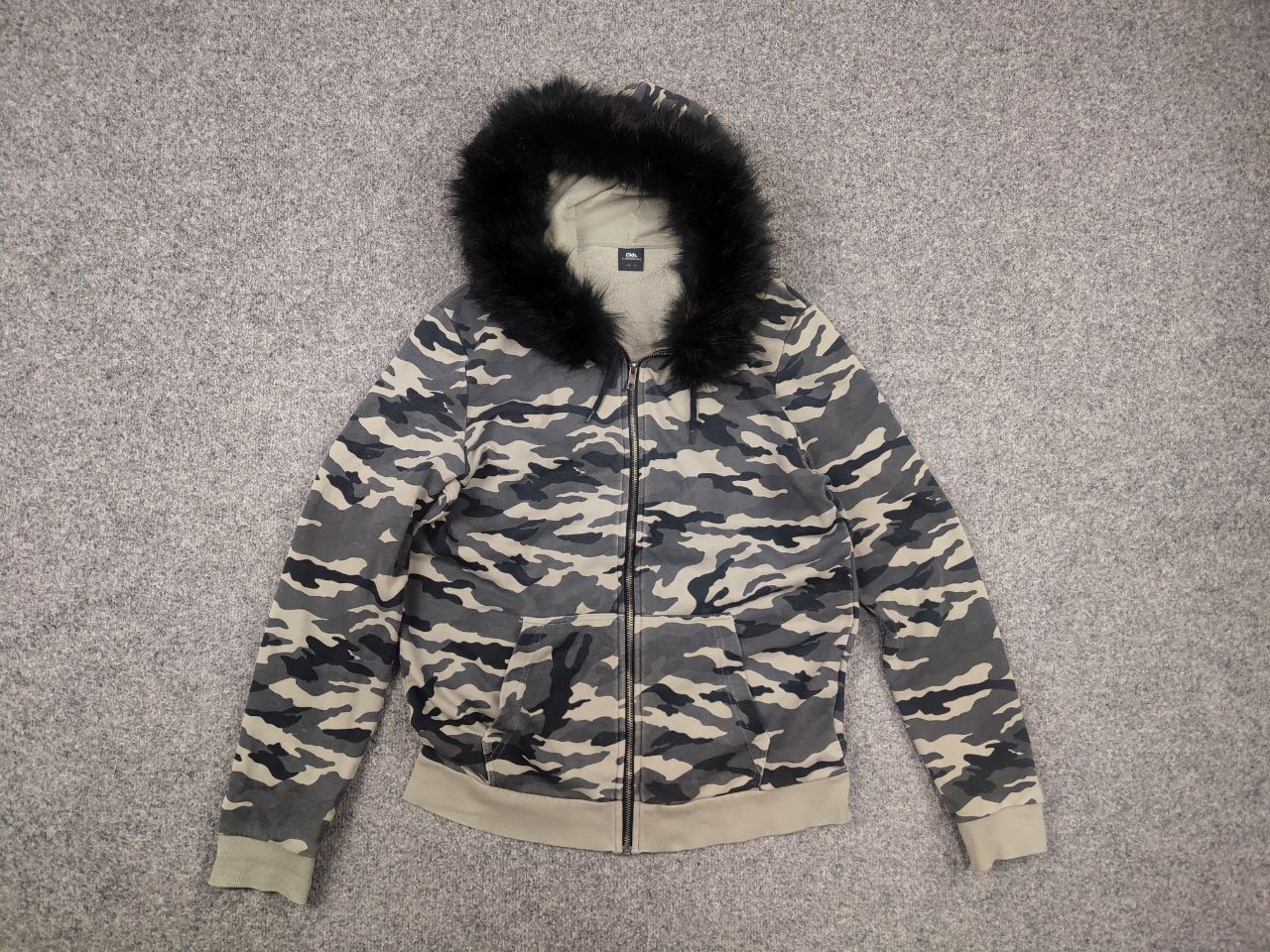 If Six Was Nine Vintage Japan if six was nine Bondage Fur Zip Hoodie Y2K Size US S / EU 44-46 / 1 - 8 Thumbnail