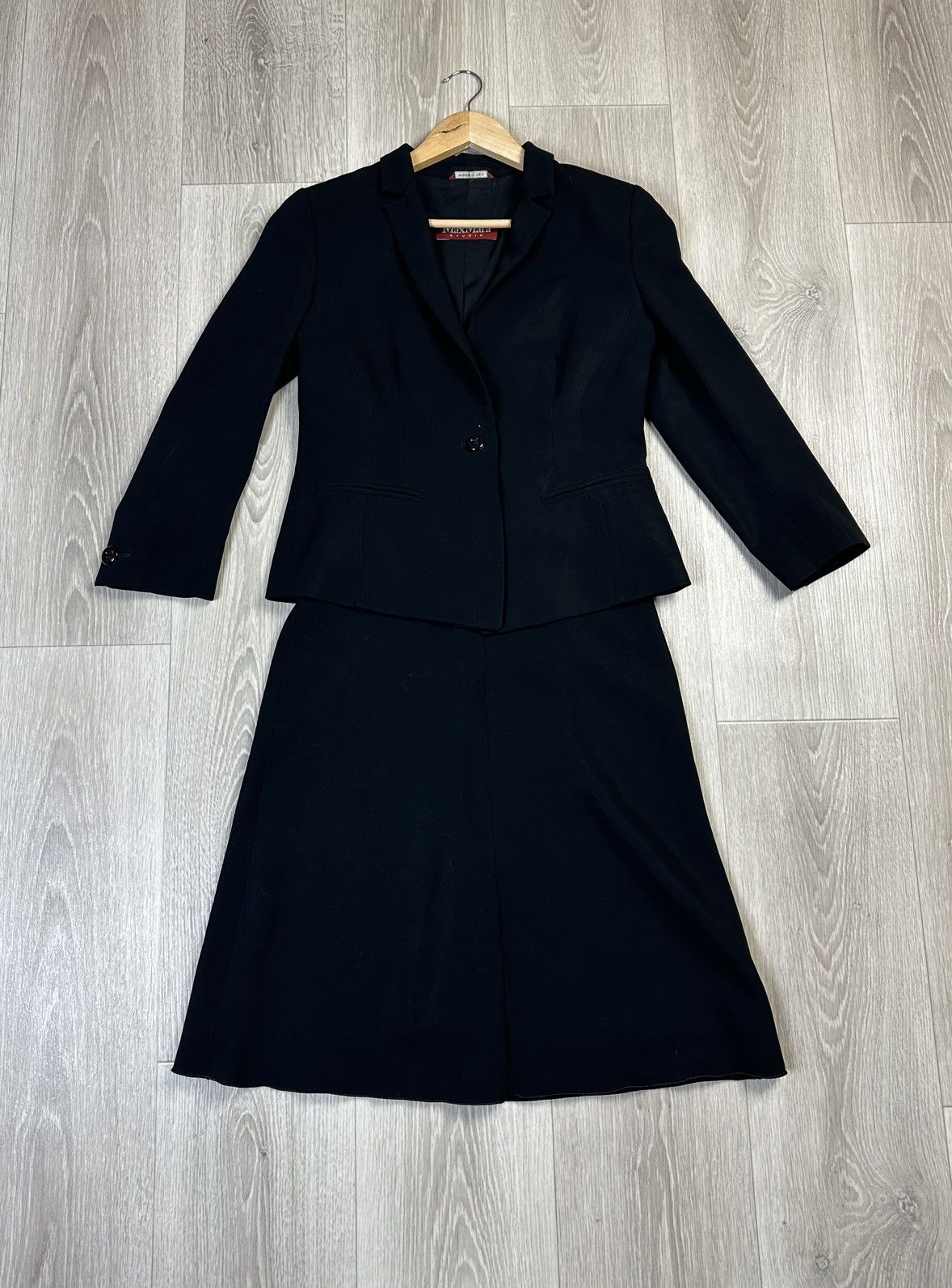 Max Mara × Vintage Max Mara Italy Costume Blazer Jacket and Skirts Size M / US 6-8 / IT 42-44 - 2 Thumbnail