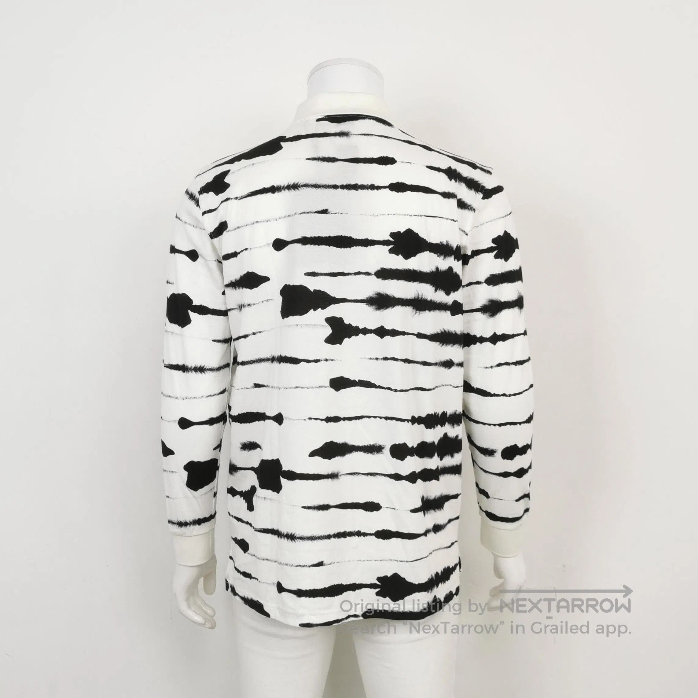 Burberry Burberry Long Sleeve Color. Size US S / EU 44-46 / 1 - 2 Thumbnail
