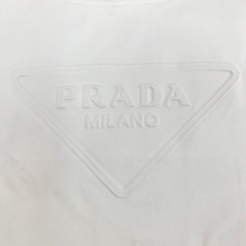 Prada Prada White triangle embossed round-neck short-sleeved T-sh Size S / US 4 / IT 40 - 5 Thumbnail