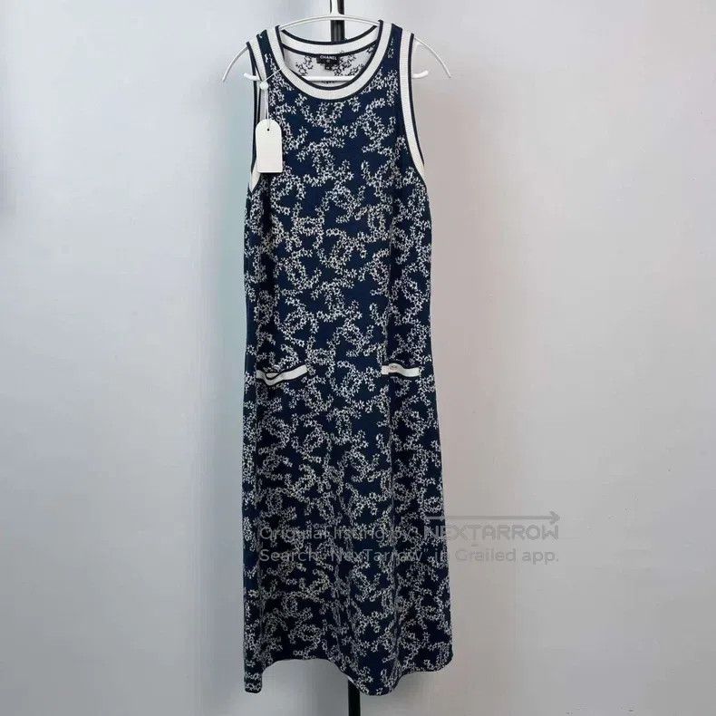 Chanel Chanel Floral dress Size XXS / US 00 / IT 34 - 1 Thumbnail