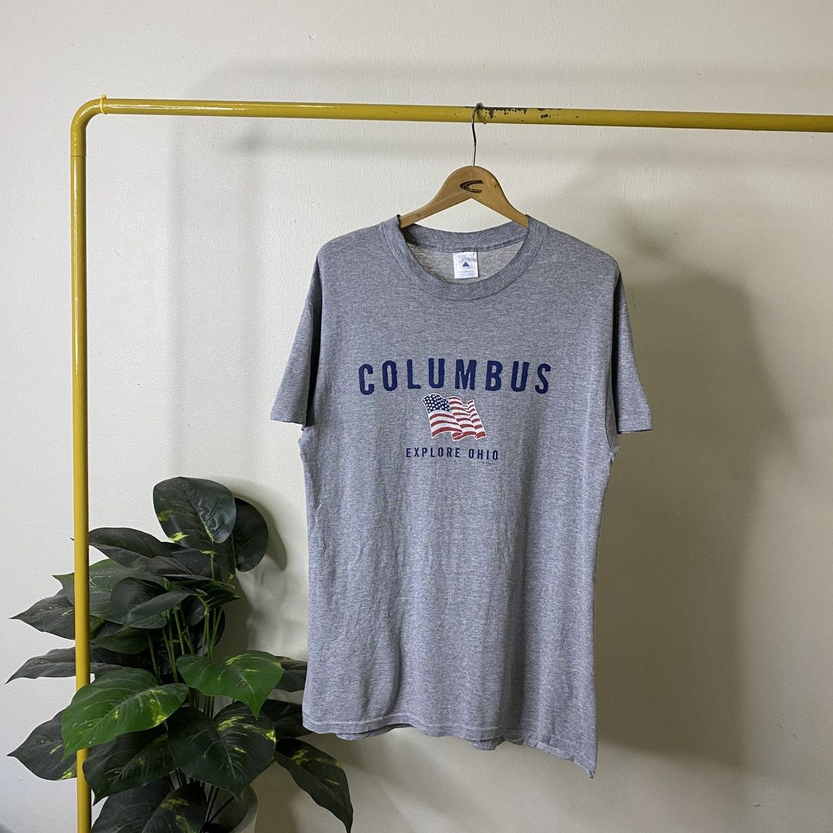 Vintage 1990s Columbus Explore Ohio T Shirt Size US M / EU 48-50 / 2 - 1 Thumbnail