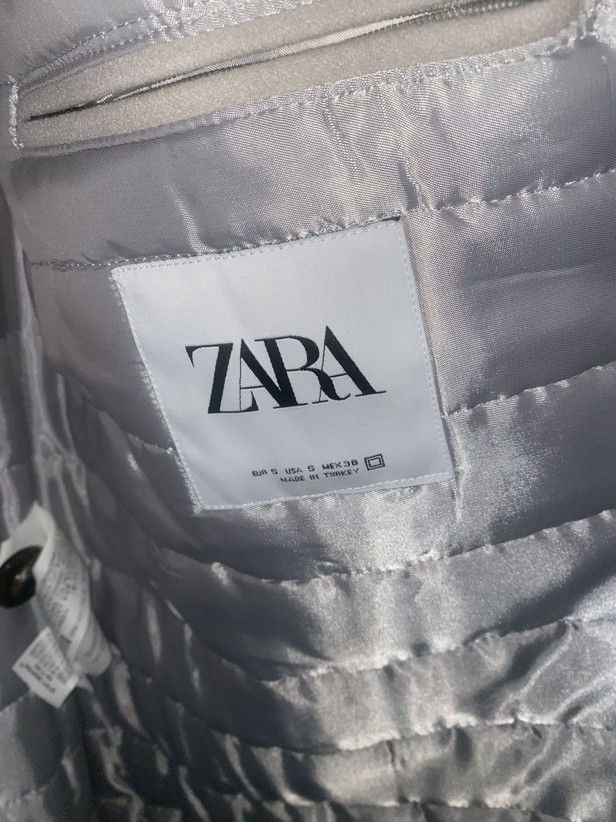 Zara Zara mens trench coat (sz-small) 100% Authentic Size US S / EU 44-46 / 1 - 3 Thumbnail