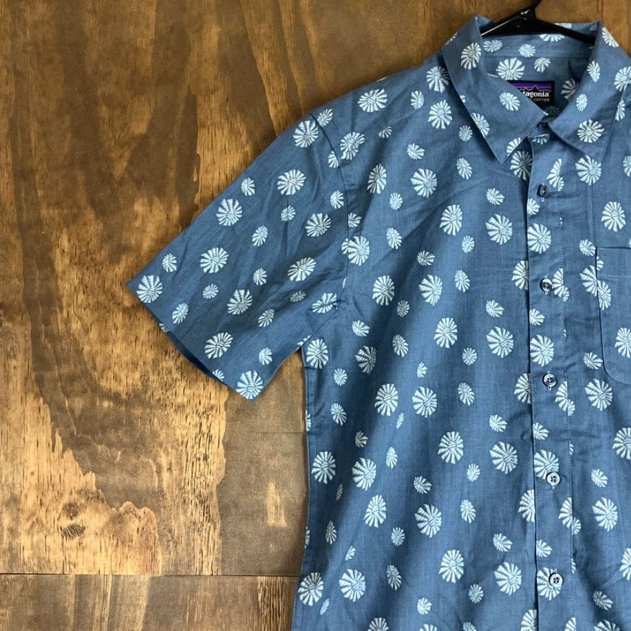Patagonia Patagonia Shirt Go To Polo Mens Blue Organic Cotton Small Short Sleeve Button Down Casual Workwear Size US M / EU 48-50 / 2 - 4 Thumbnail