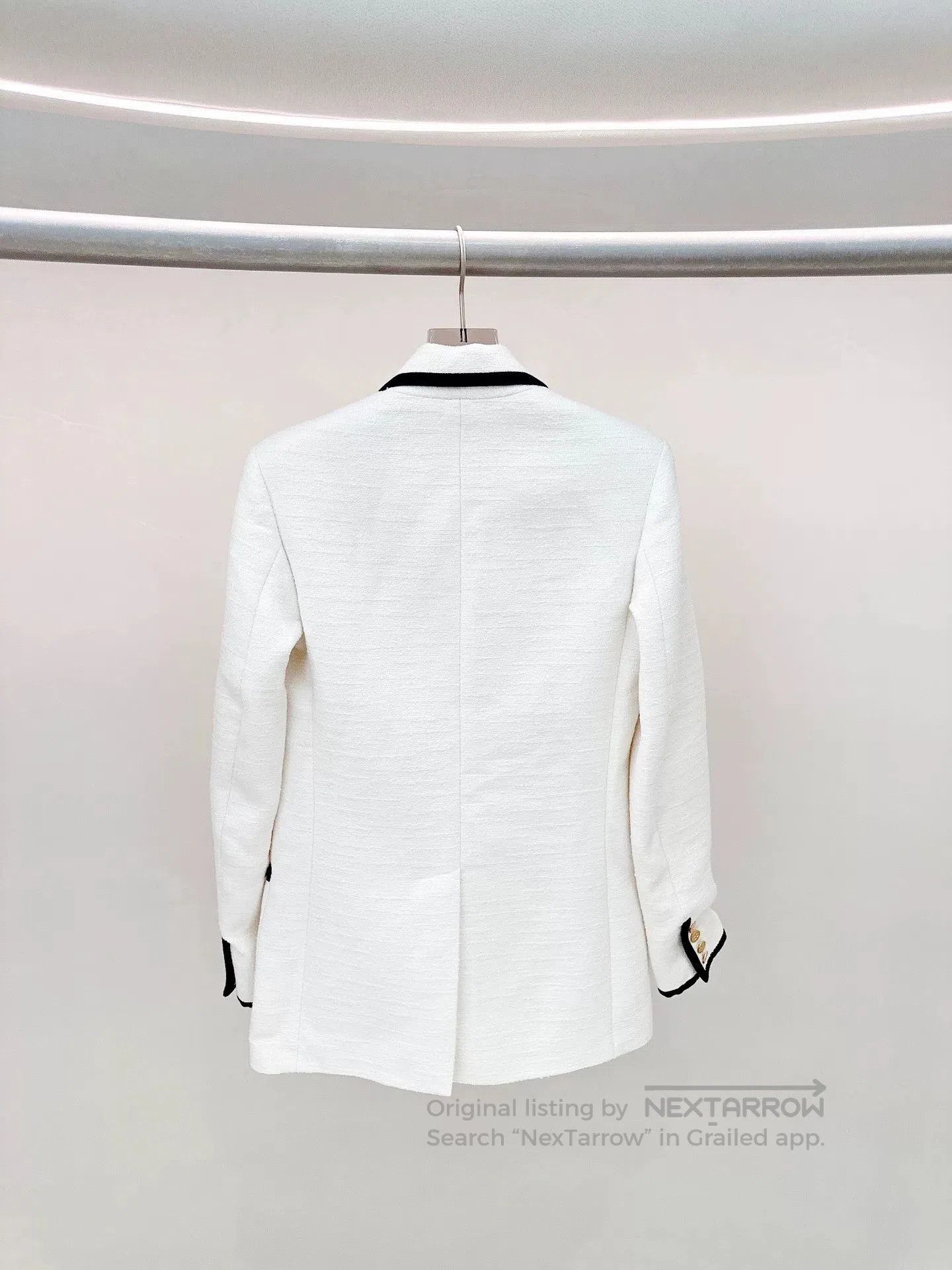 Valentino VALENTINO White Preppy Blazer 38 Sun Yizhen. Size S / US 4 / IT 40 - 5 Thumbnail