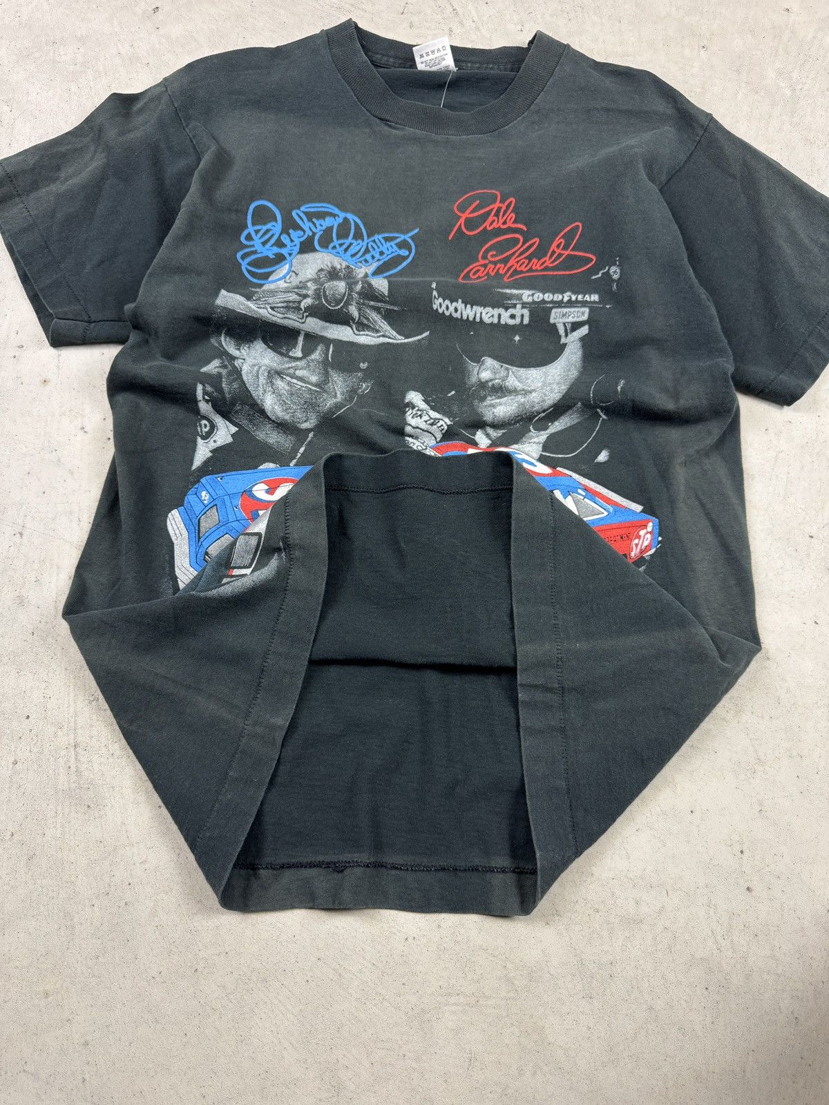 NASCAR 1990s NASCAR Petty vs Earnhardt Tee Size US M / EU 48-50 / 2 - 5 Thumbnail