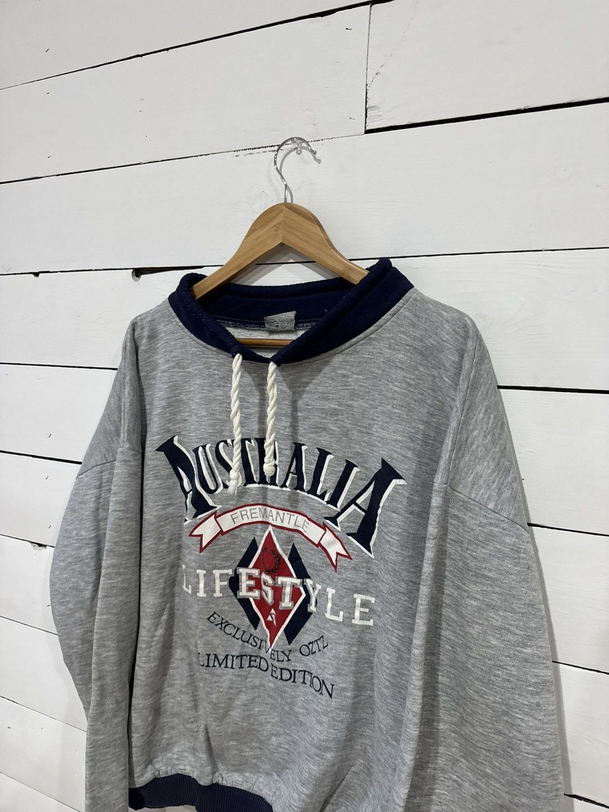 Vintage Vintage 90s Retro Boxy Australia Crewneck Size US XL / EU 56 / 4 - 2 Thumbnail