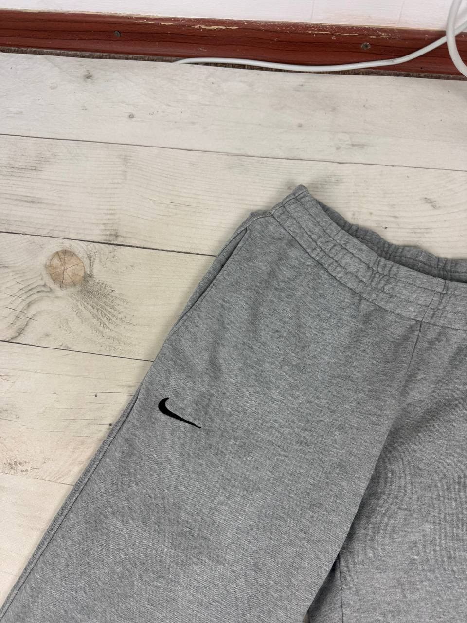 Nike Vintage Nike FC Barcelona Sweatpants Baggy Swoosh Size US 32 / EU 48 - 9 Thumbnail
