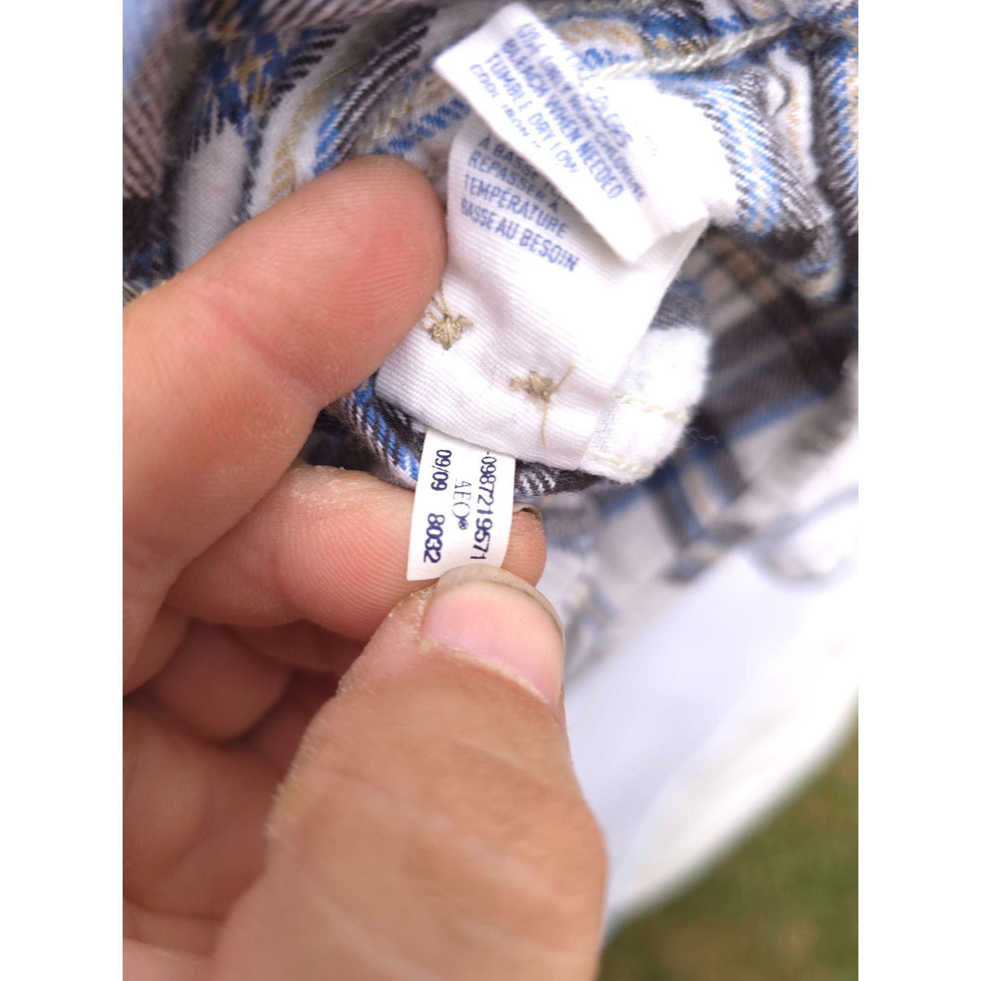 American Eagle Outfitters American Eagle Outfitters Plaid Button-Up Shirt S/P Blue Whi Size S / US 4 / IT 40 - 5 Thumbnail