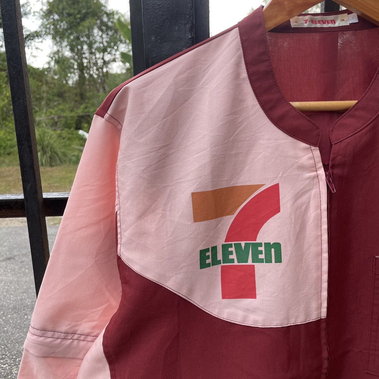 Japanese Brand 🔥🇯🇵Vintage Seven Eleven Full Zipper Workers Light Jacket Size US M / EU 48-50 / 2 - 6 Thumbnail