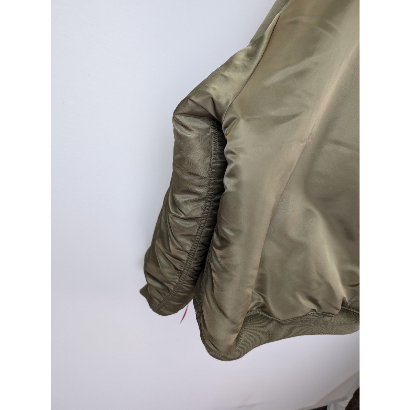 Vetements o1rshd1 Cargo Bomber Jacket in Green Size US M / EU 48-50 / 2 - 14 Thumbnail