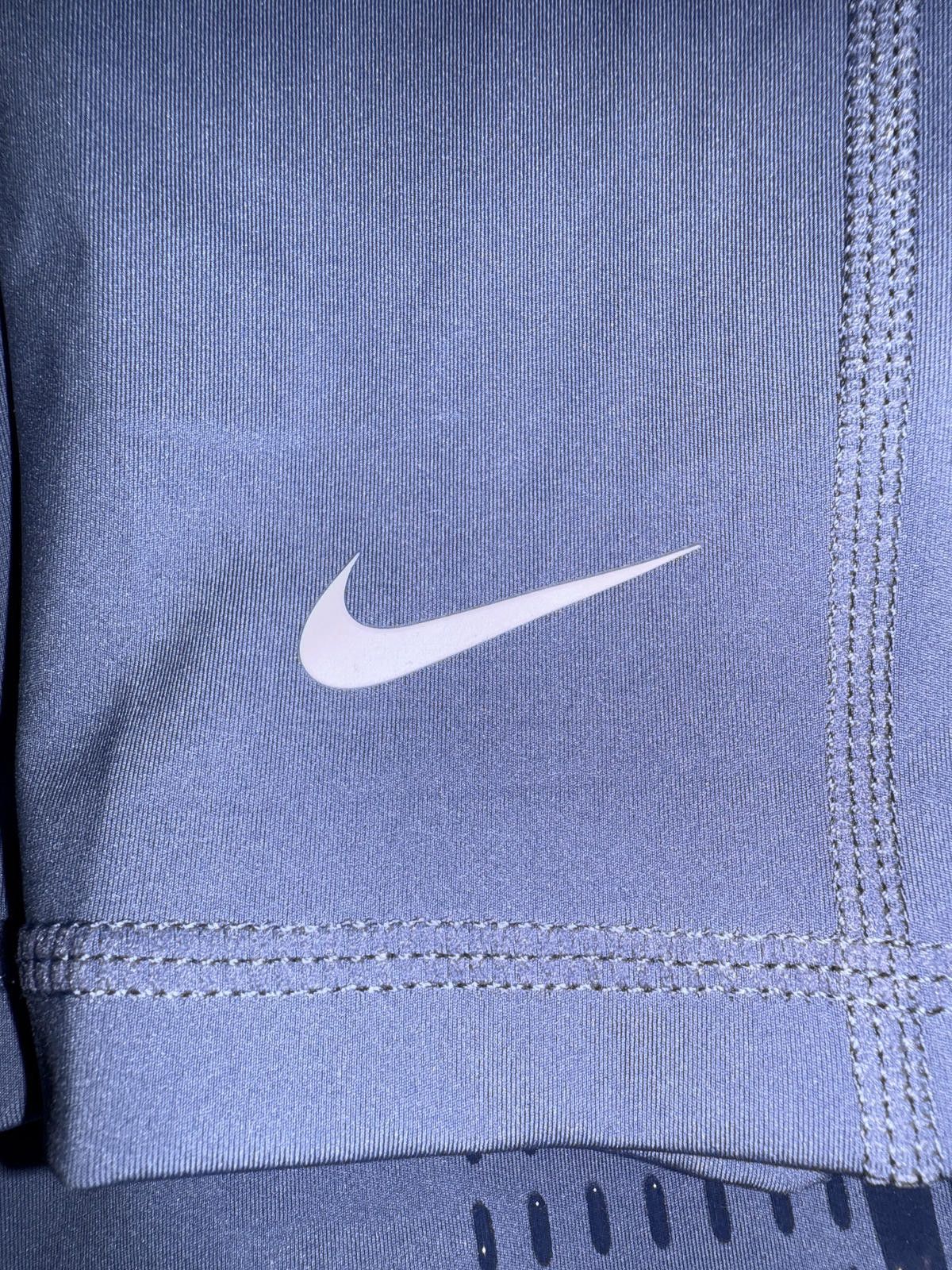 Nike Nike Pro Women's Mid-Rise Full-Length Leggings Sample Size 28" / US 6 / IT 42 - 12 Thumbnail
