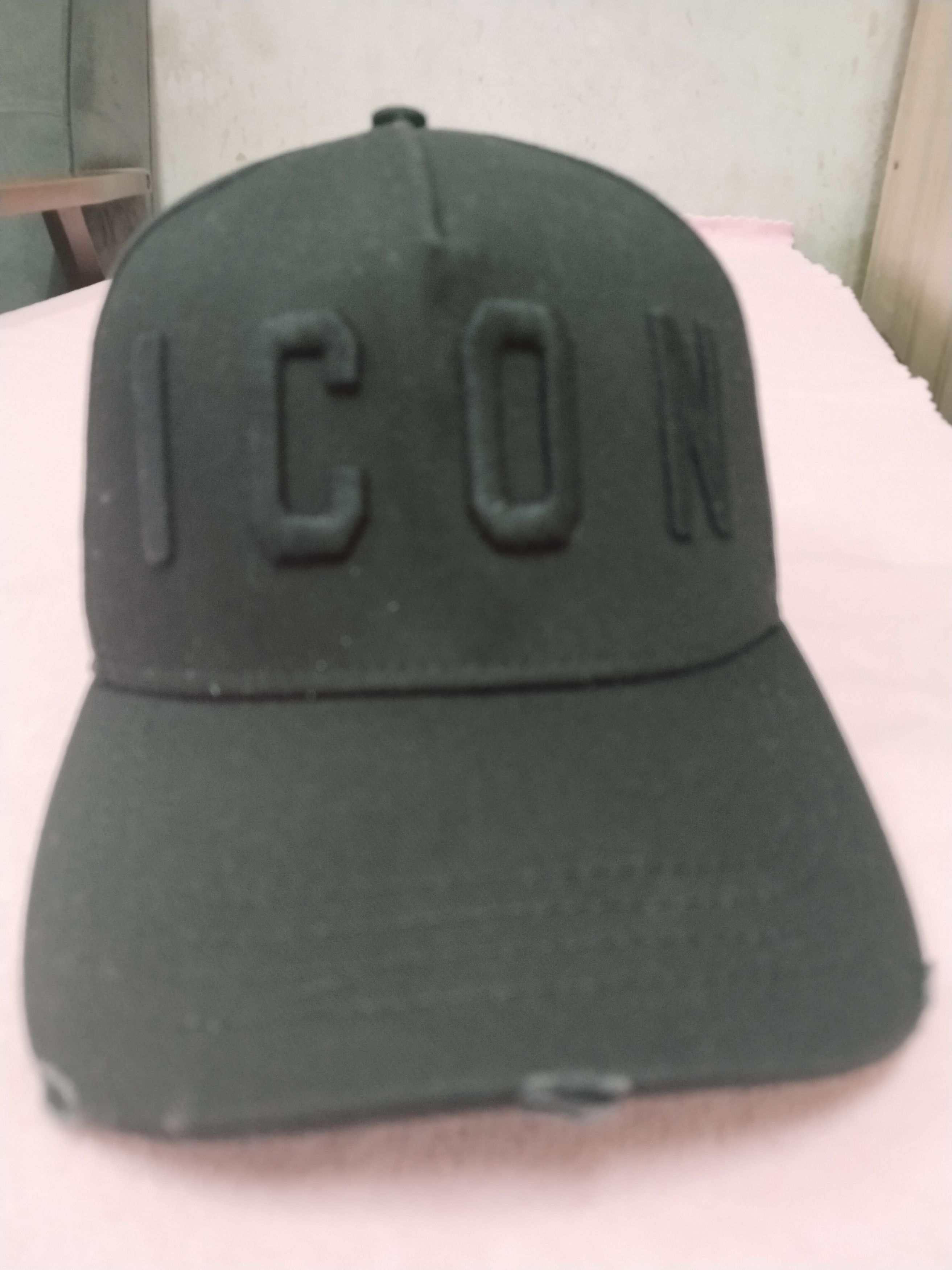 Dsquared2 ICON DISQUARED2 DISTRESSED STYLE TRIPLE BLACK HAT CAP Size ONE SIZE - 2 Thumbnail