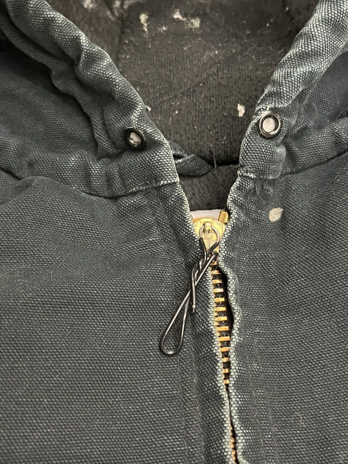 Carhartt × Vintage Carhartt faded and distressed black hooded jacket hype rare Size US XL / EU 56 / 4 - 7 Thumbnail