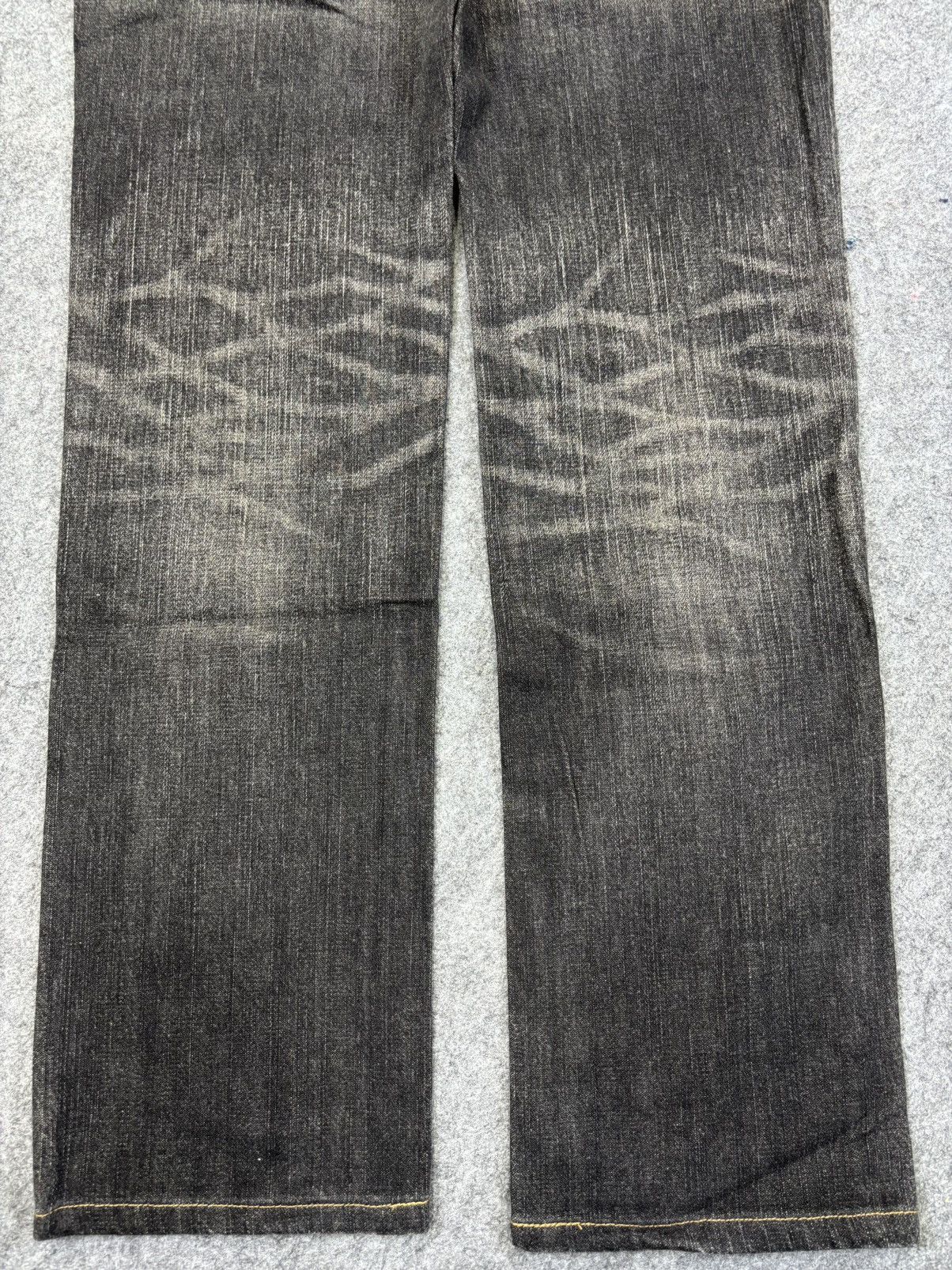 Wrangler 💥Insane 90s Style Wrangler Crazy Fades Style Denim F863 Size US 29 - 9 Thumbnail