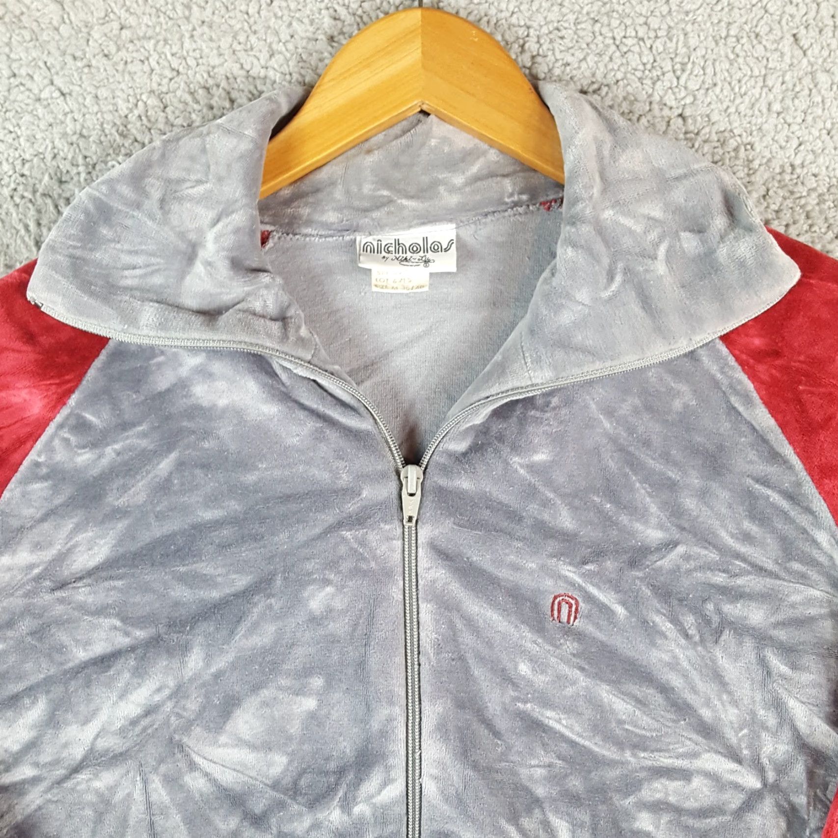 NICHOLAS VINTAGE Nicholas Velour Tracksuit Track Jacket Mens S Red 80s Windbreaker Zip Full Zip Embroidered Logo Pockets Athletic Retro Size US 29 - 2 Thumbnail